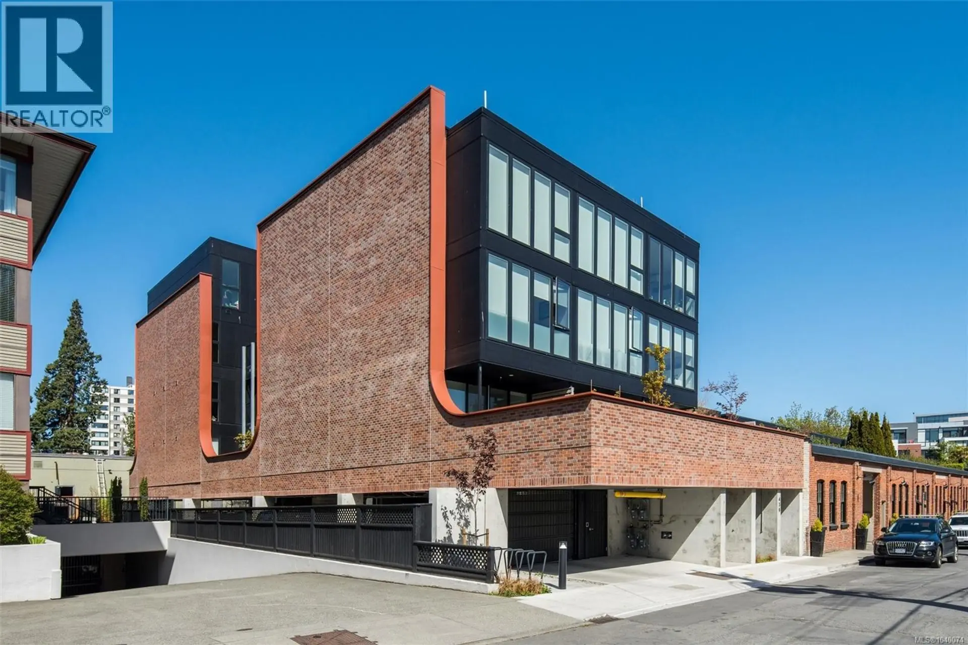 Property at #205 430 Parry St, Victoria, BC