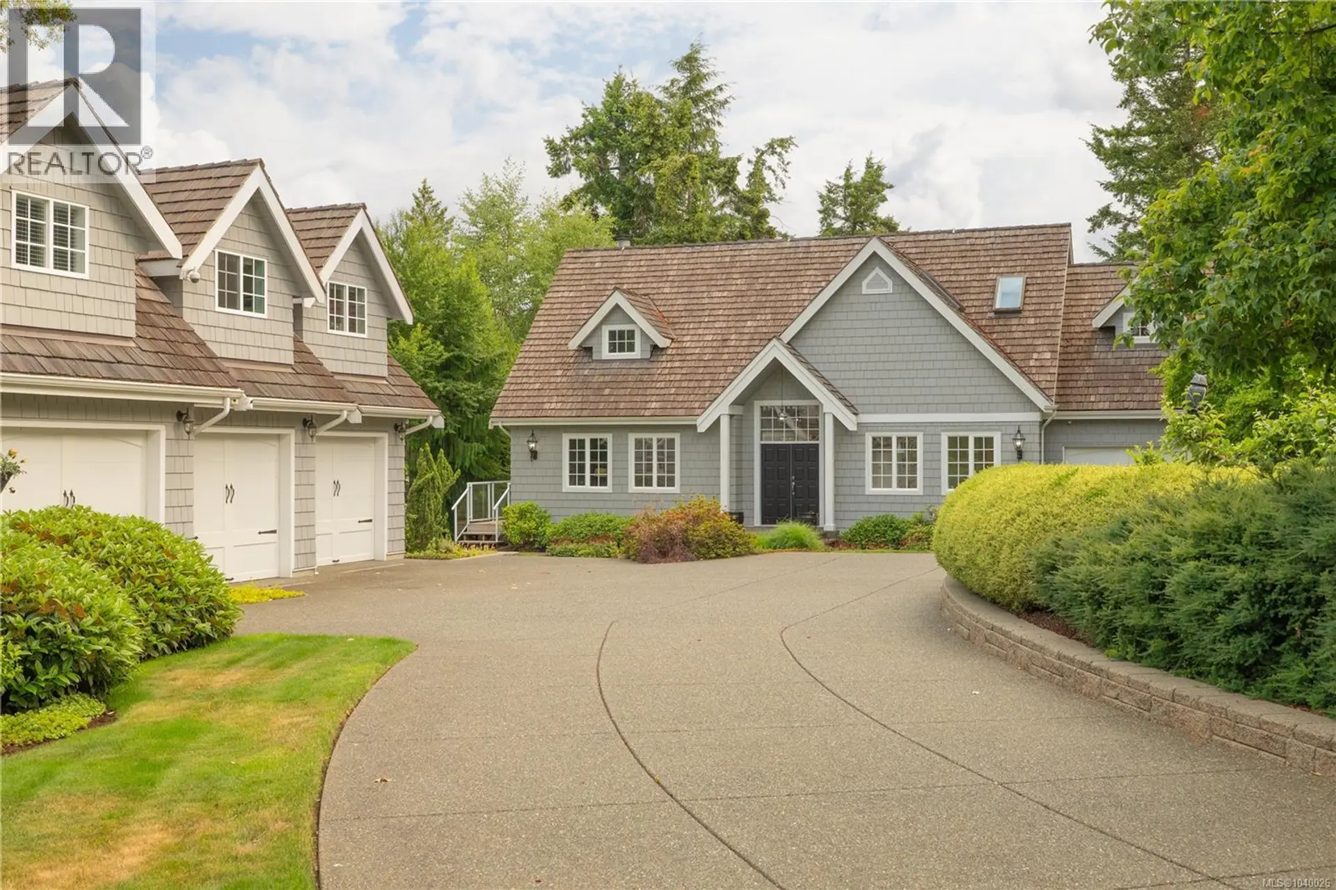 Property at 182 Baynes Dr, Fanny Bay, BC