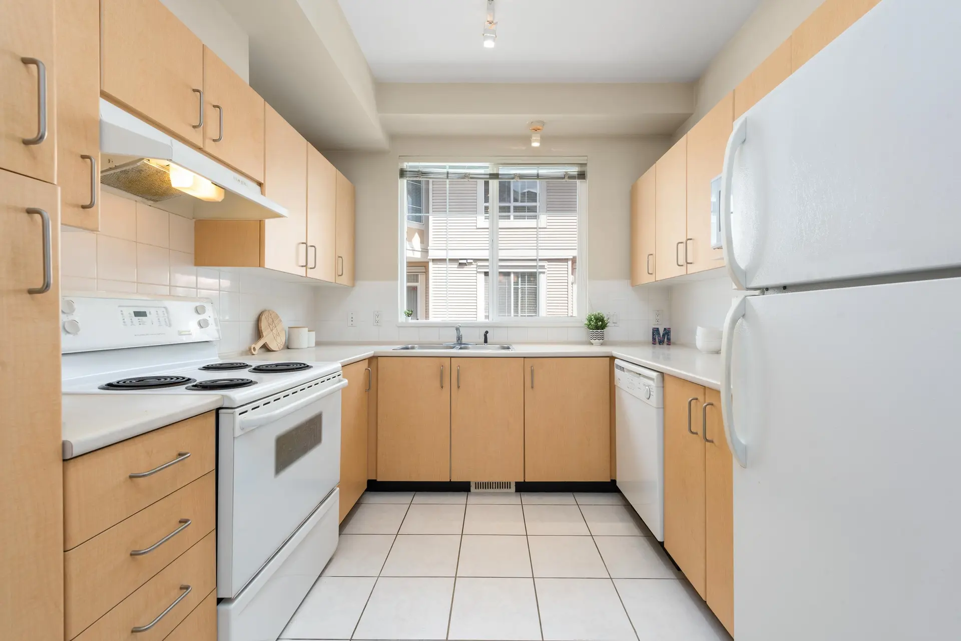 #7 9079 Jones Road - Image 11