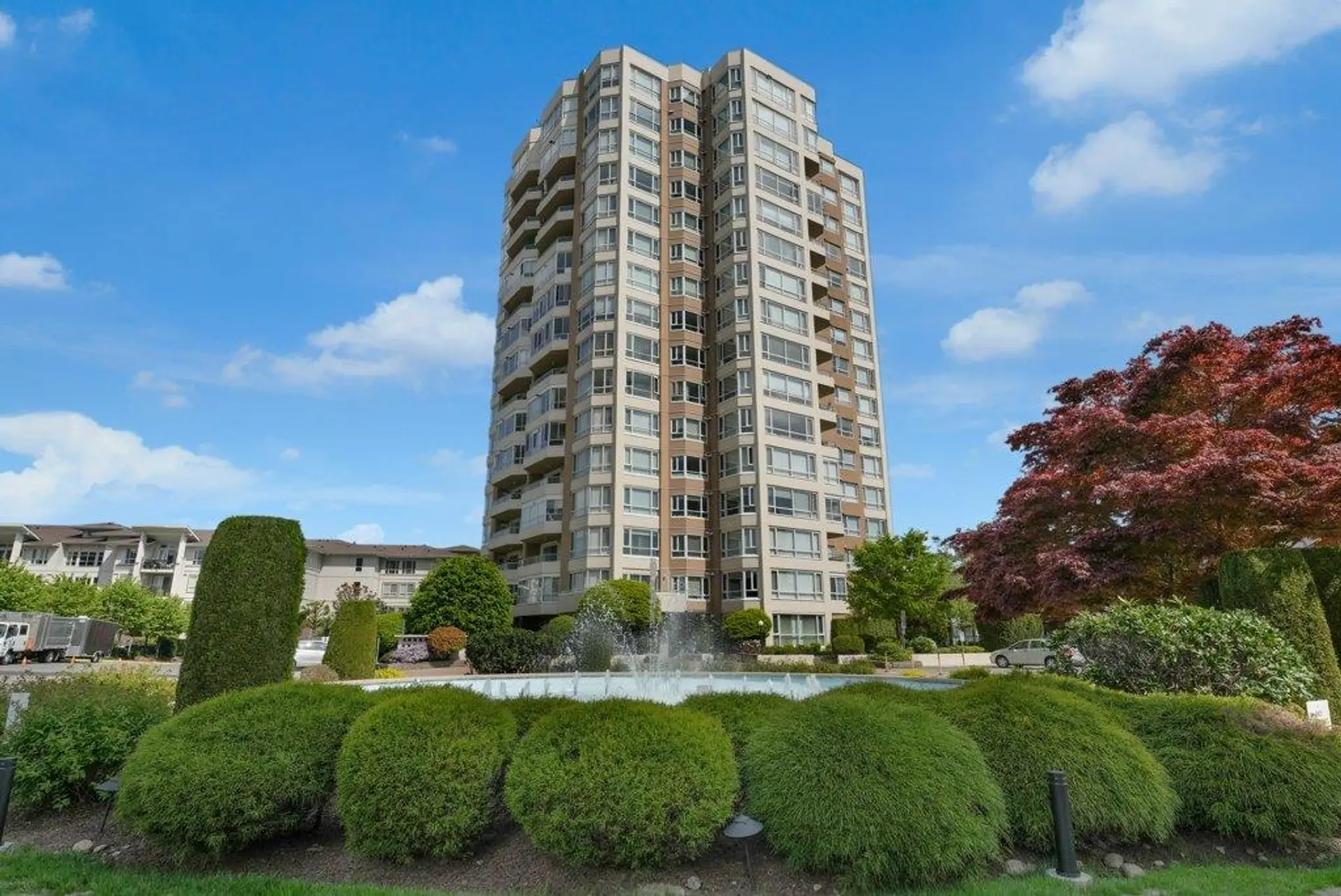 Property at #204 3190 Gladwin Road, Abbotsford, BC