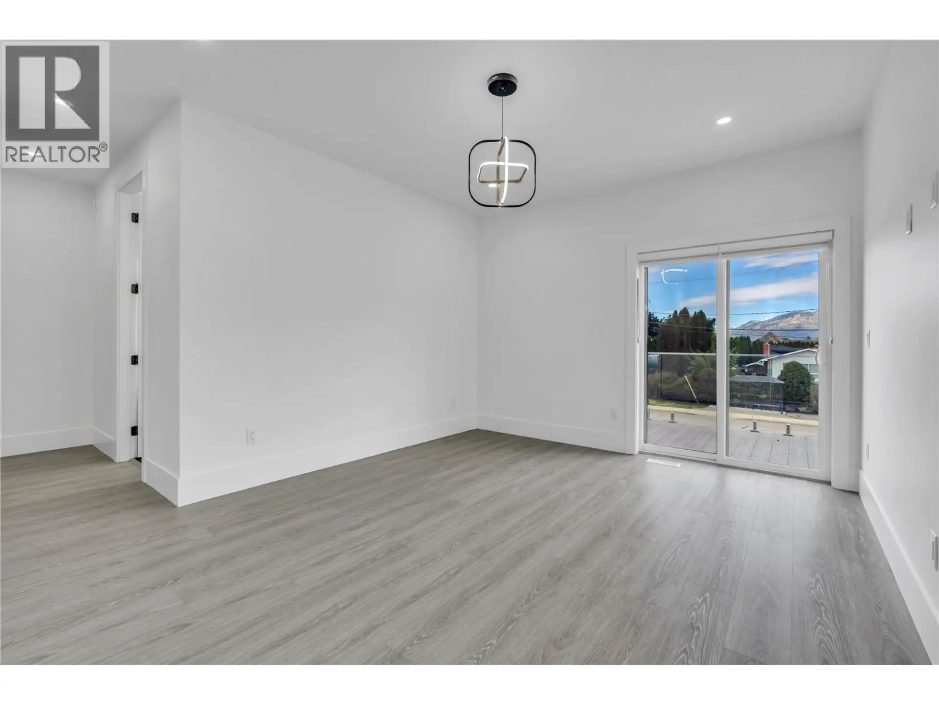 1720 Treffry Place - Image 8