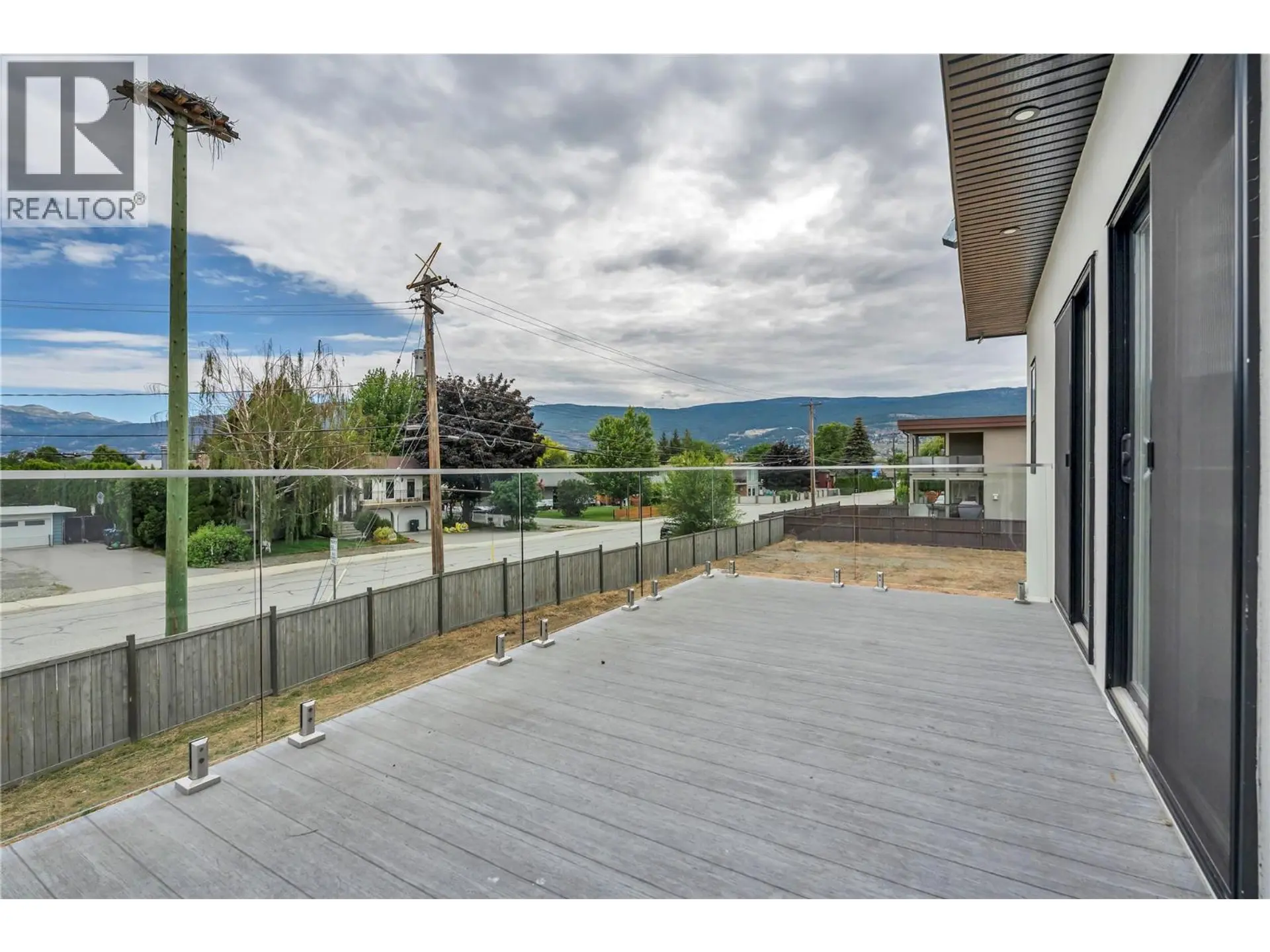 1720 Treffry Place - Image 10
