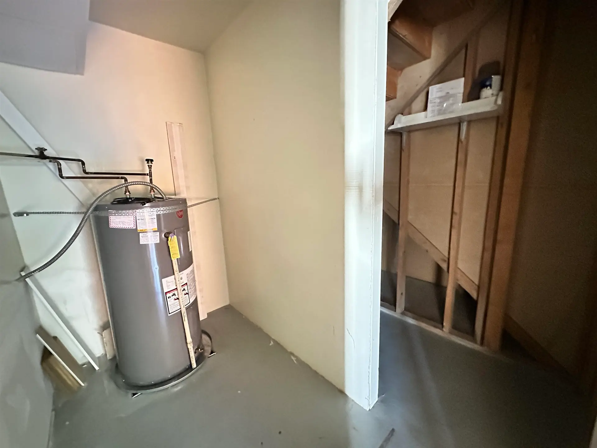 #3 308 Highland Way - Image 11