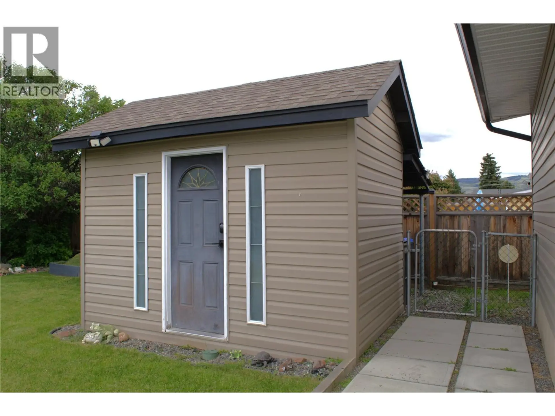 2225 Merritt Avenue - Image 13