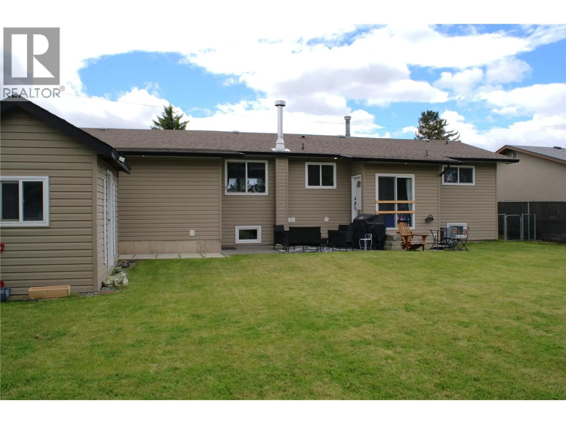 2225 Merritt Avenue - Image 15