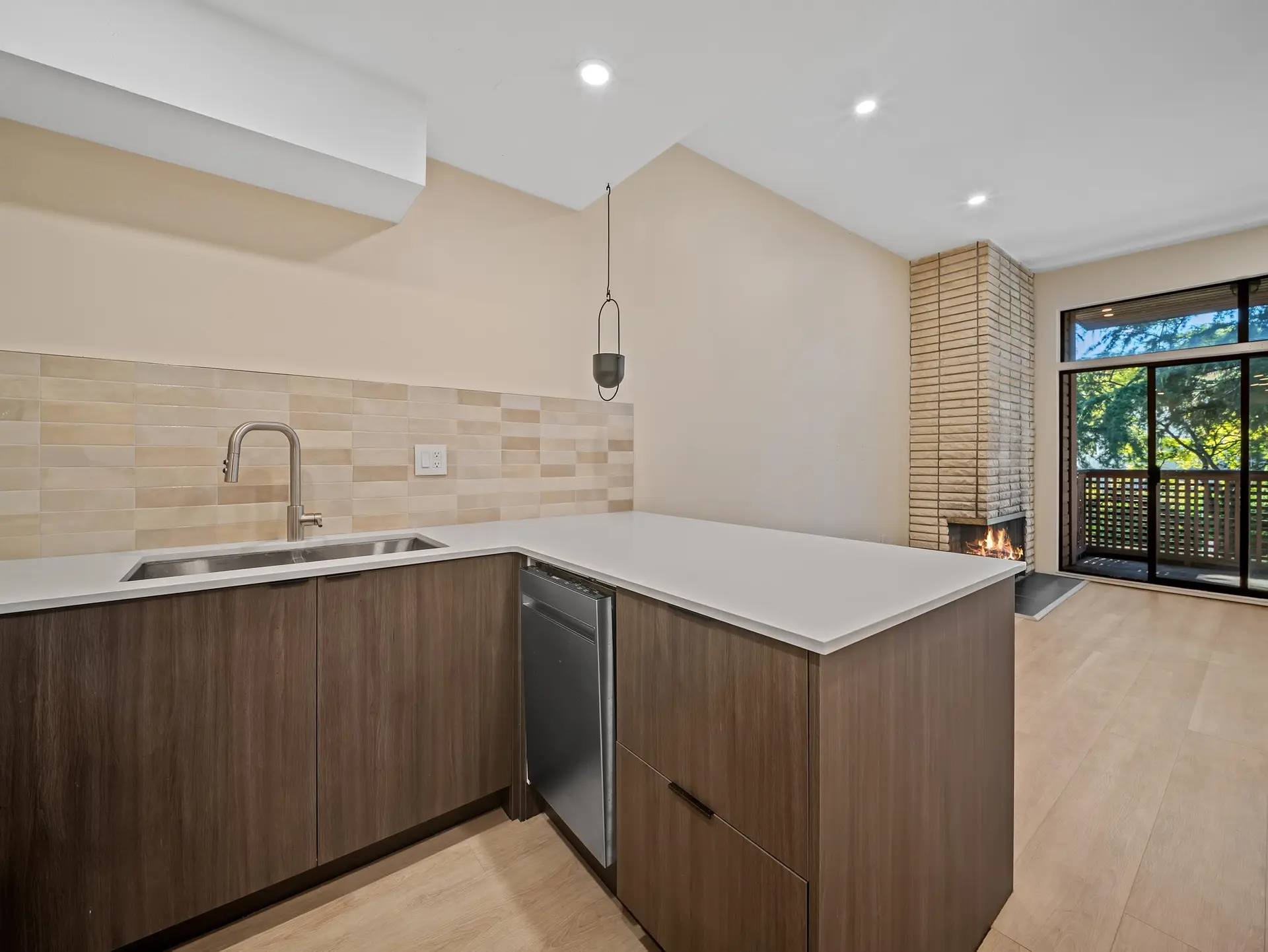 #402 2211 W 2nd Ave - Image 6