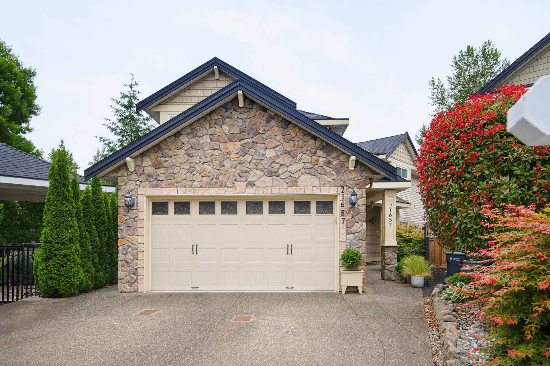 Property at 21657 92b Avenue, Langley, BC