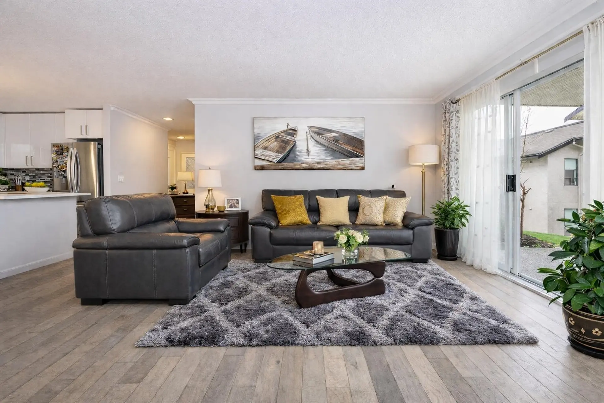 #104 1441 Blackwood Street - Image 2