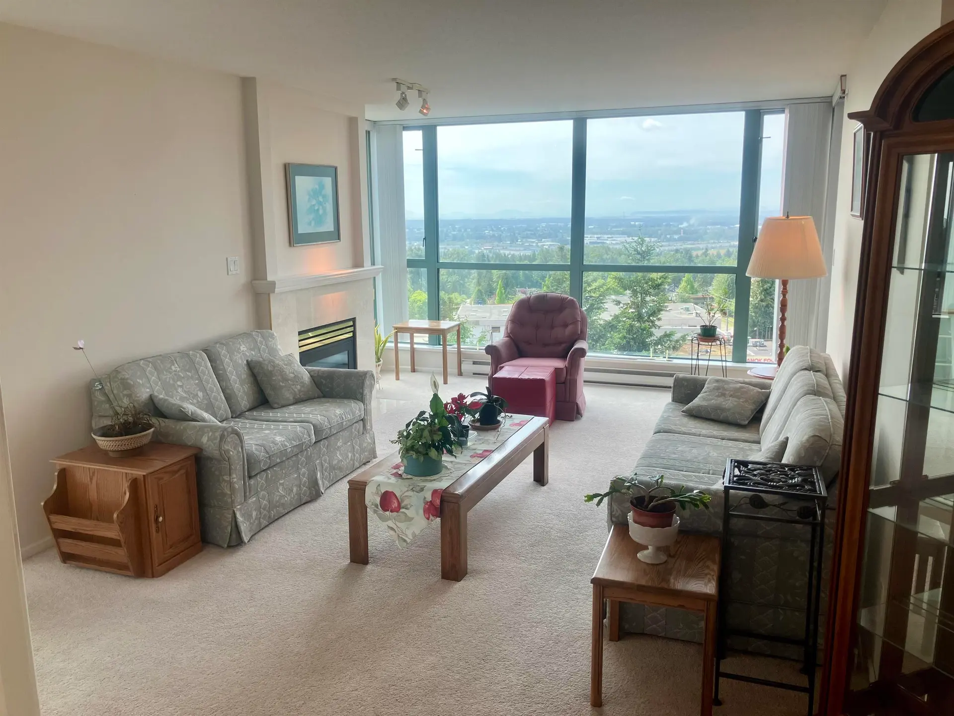 Property at #906 6622 Southoaks Crescent, Burnaby, BC