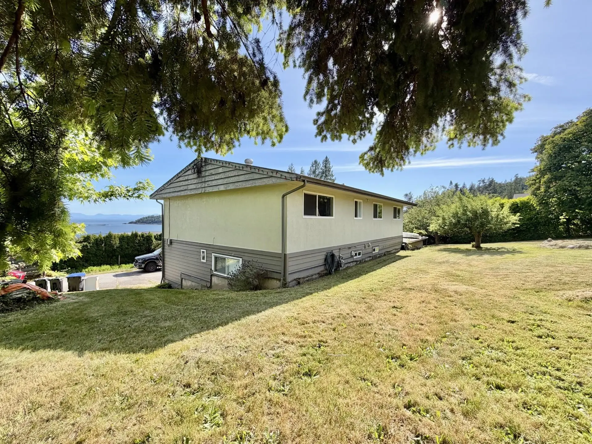 Property at 5439 Mason Road, Sechelt, BC