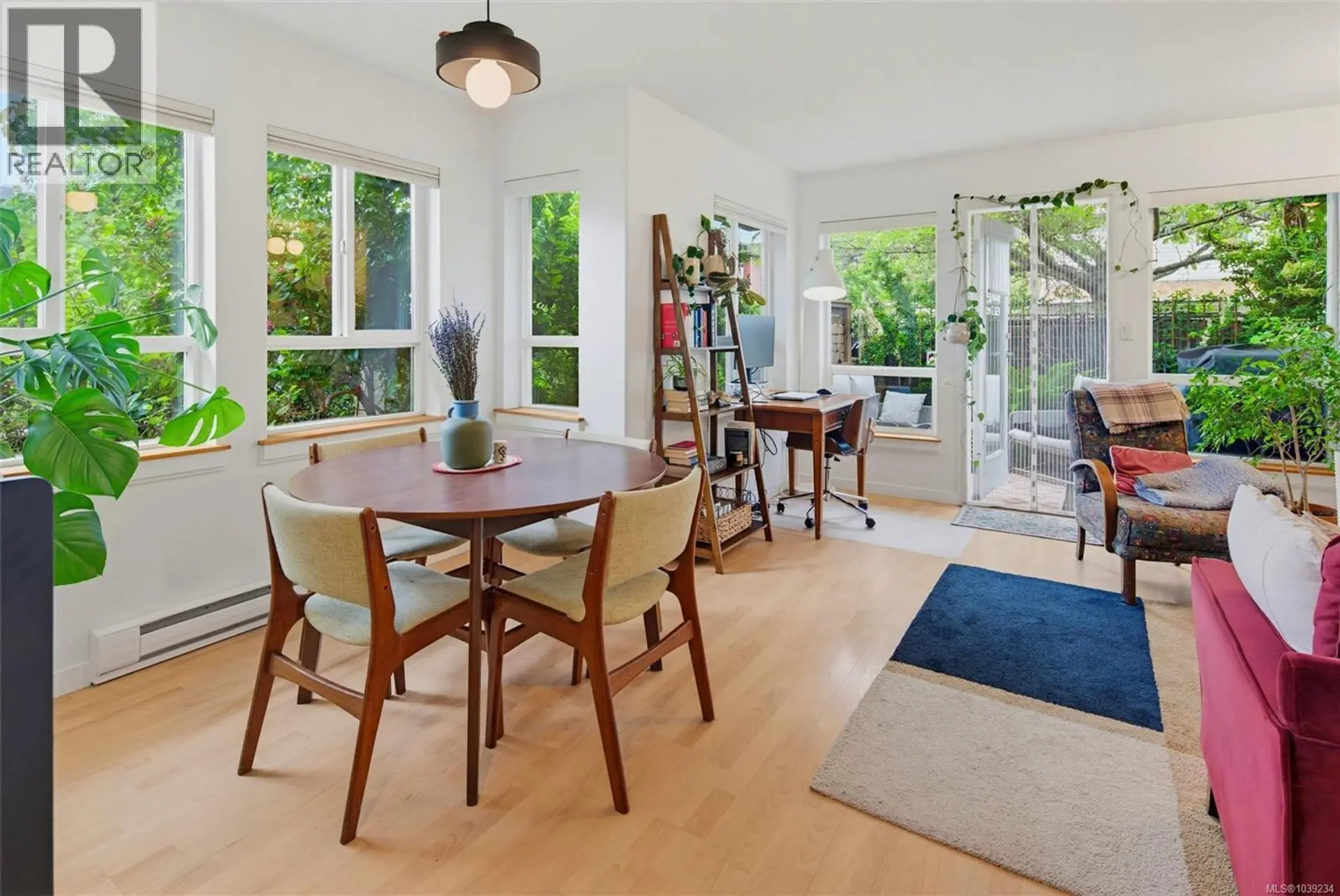 #16 1019 North Park St - Image 7