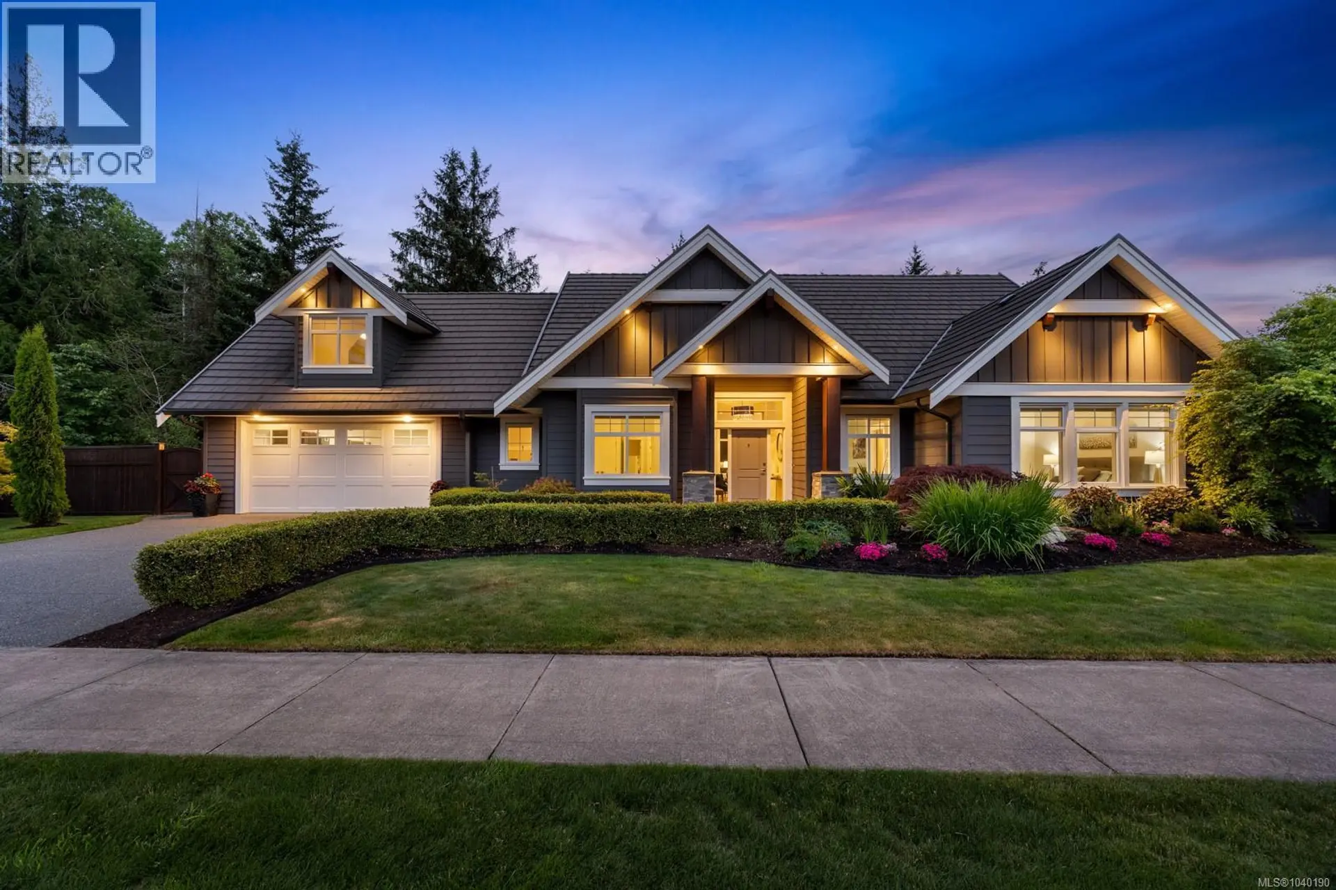 Property at 2241 Sussex Pl, Courtenay, BC