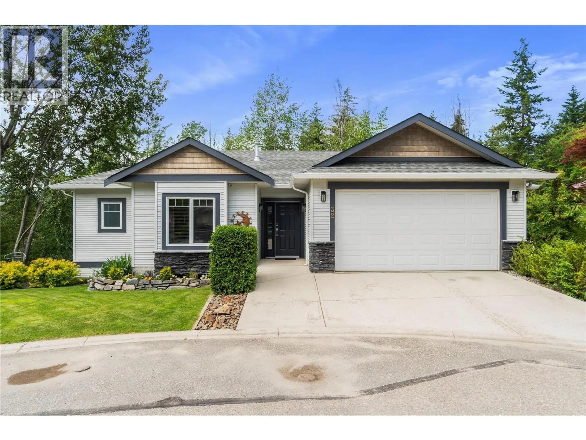 Property at #32 801 20th Street NE, Salmon Arm, BC