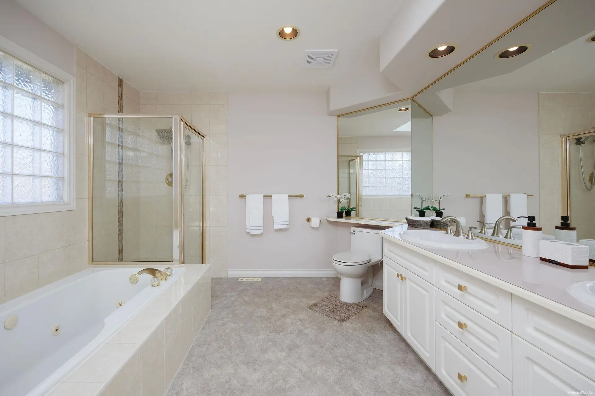 2244 140a Street - Image 11