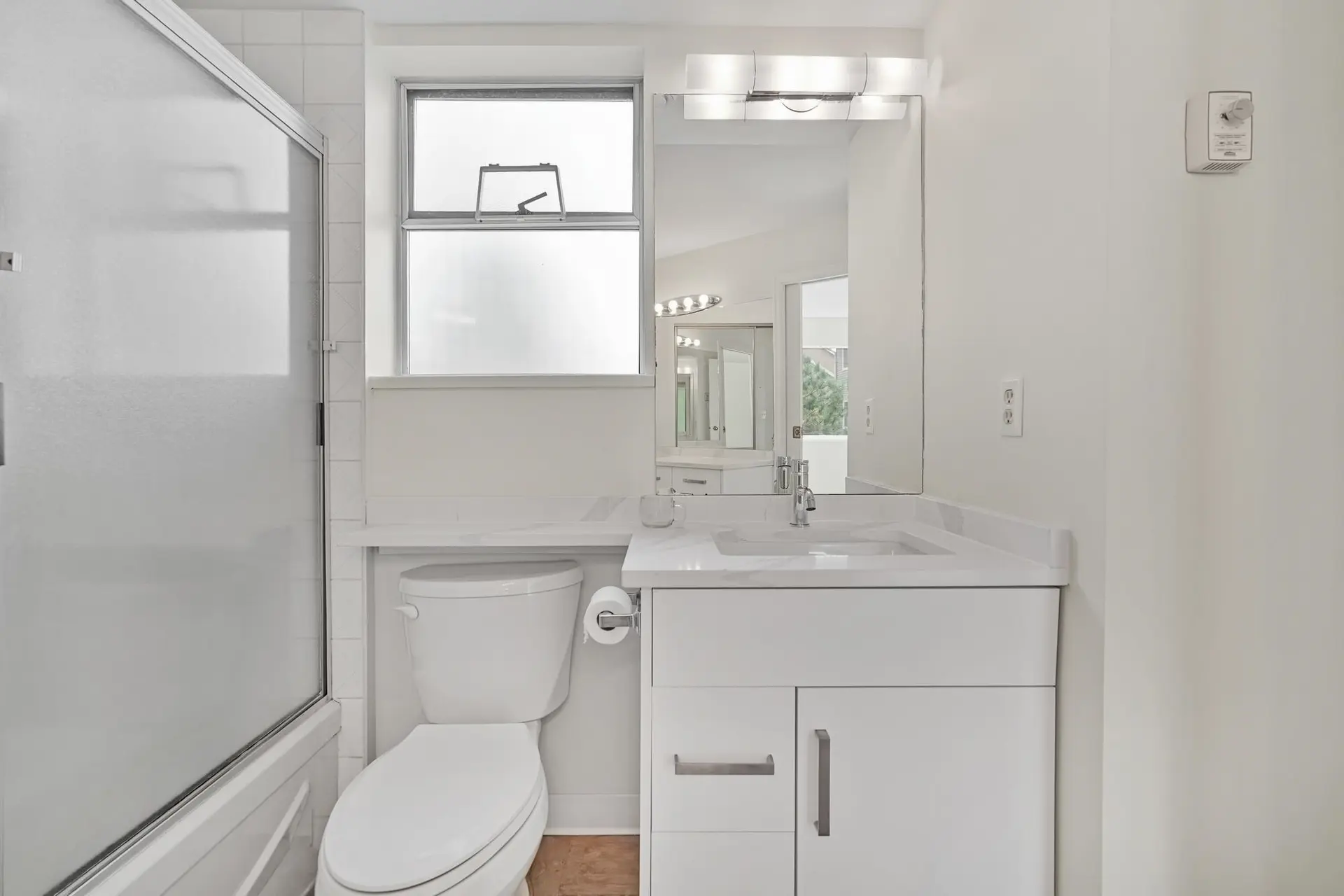 #17 7400 Minoru Boulevard - Image 16