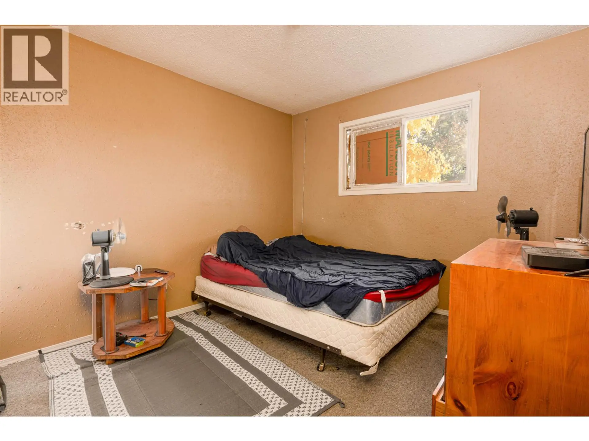 2336 VICTORIA STREET - Image 9