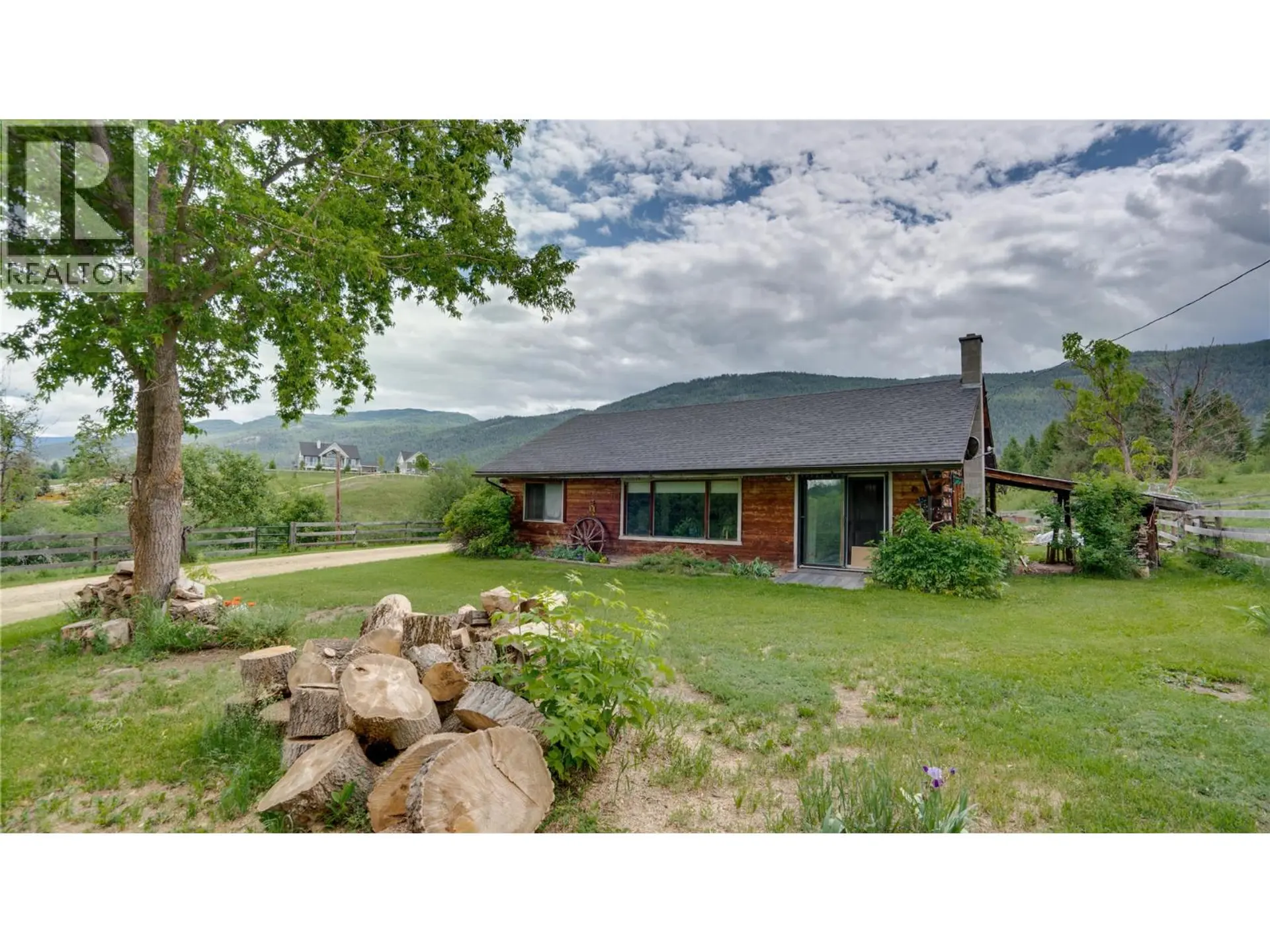 Property at 4878 Stepney Road, Spallumcheen, BC
