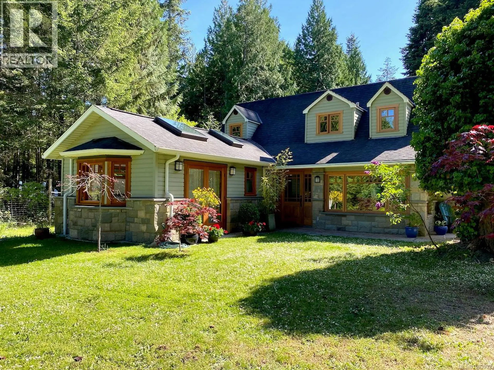 Property at 2254 North End Rd, Salt Spring, BC