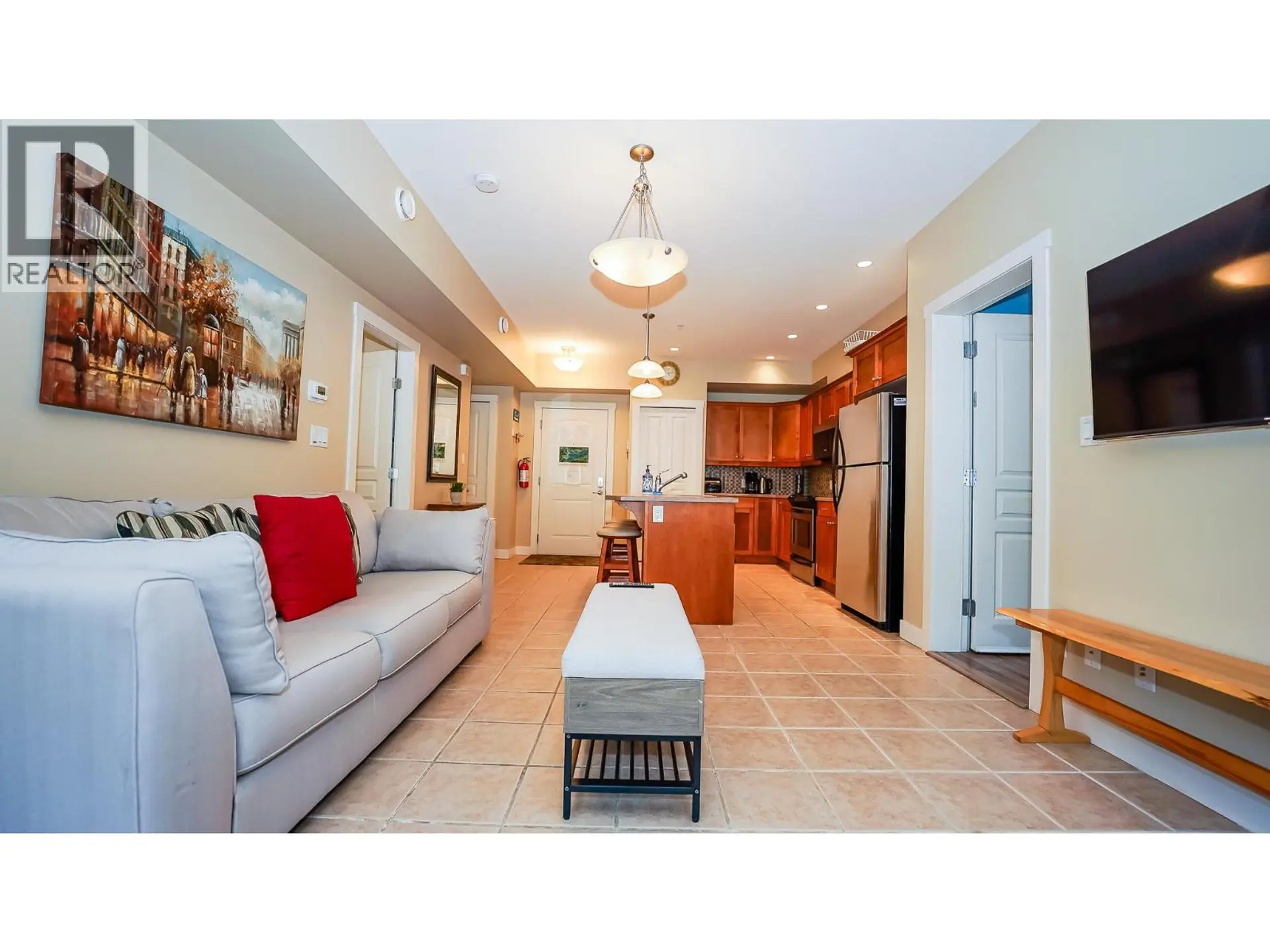 #100 & 108 302 Mara Lake Lane - Image 4