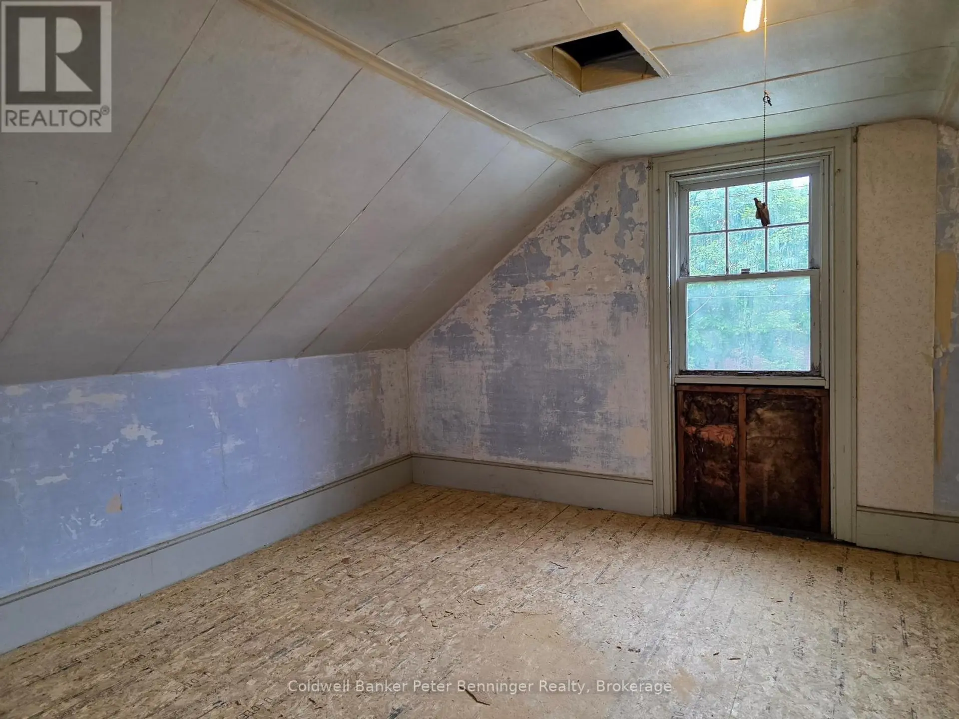 21 PETER STREET S - Image 15