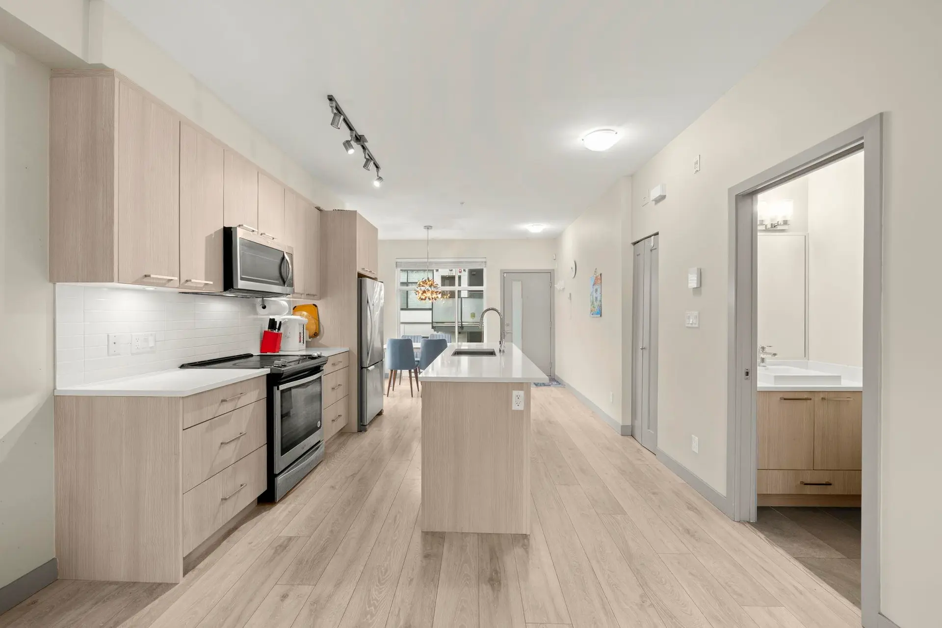 #216 7001 Royal Oak Avenue - Image 5