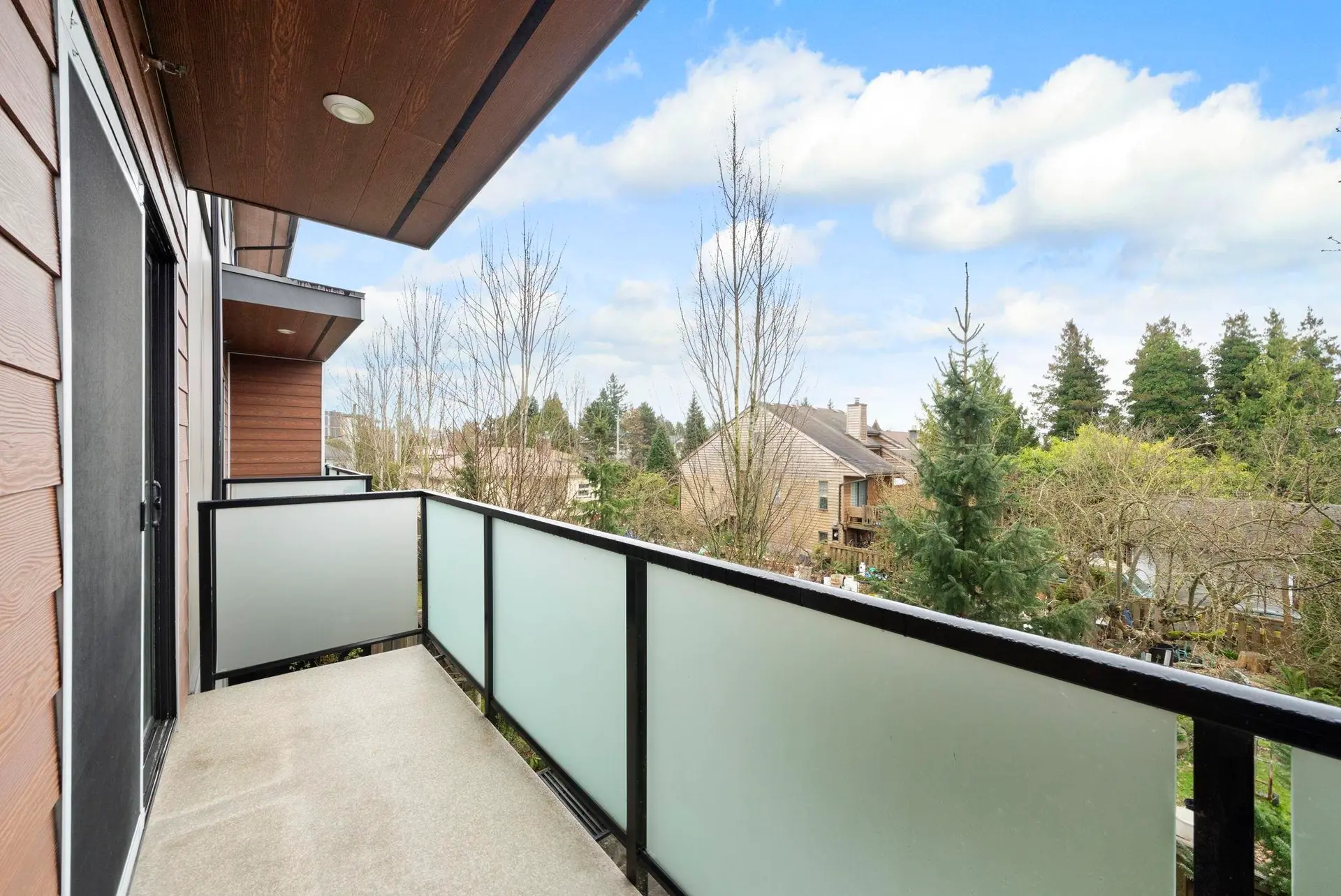 #216 7001 Royal Oak Avenue - Image 9