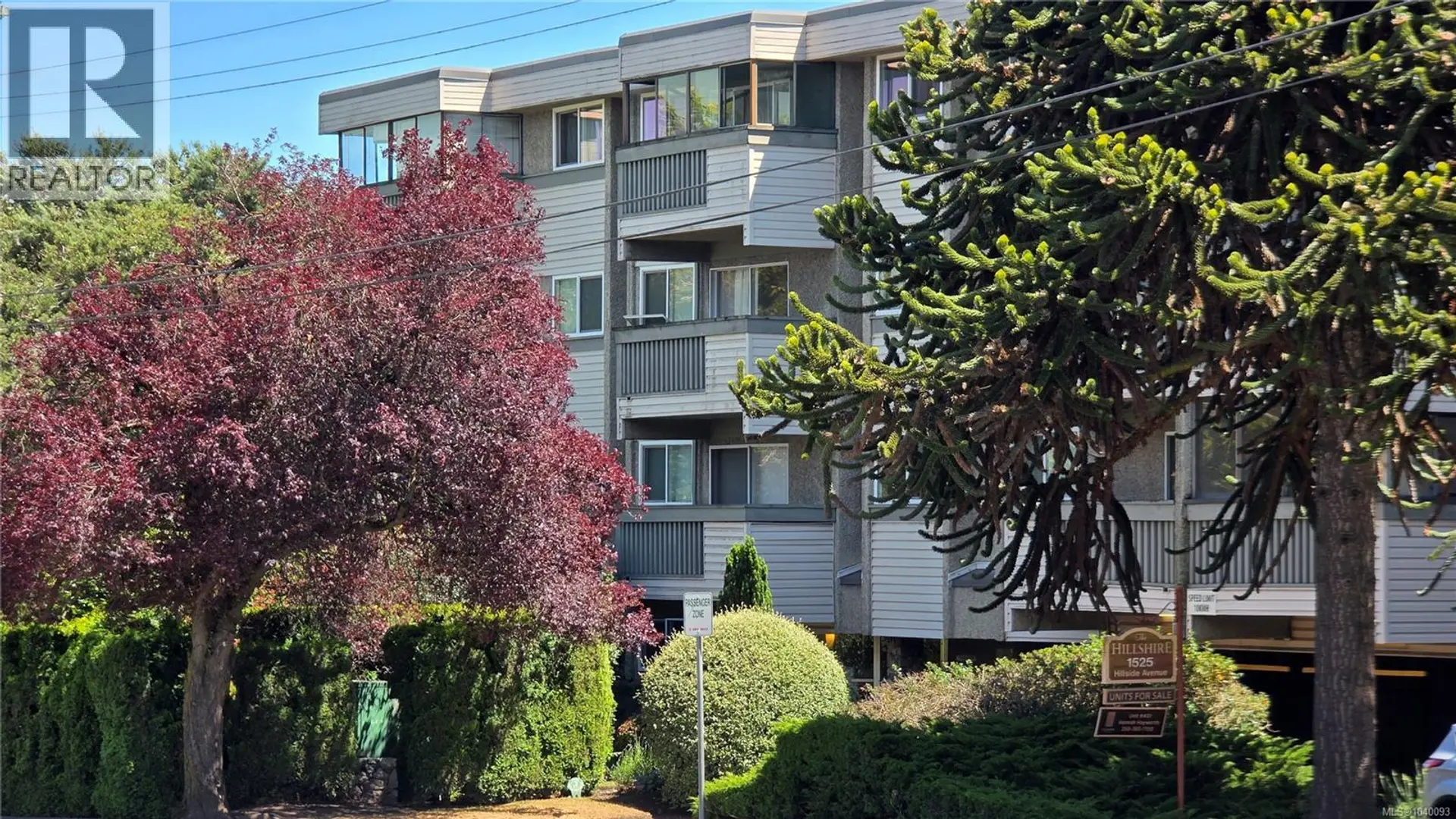 Property at #412 1525 Hillside Ave, Victoria, BC