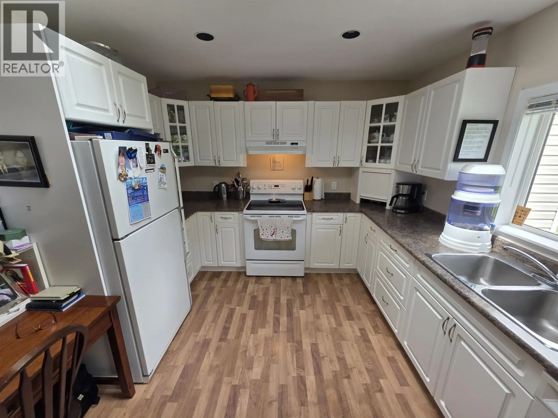 4932 GRAHAM AVENUE - Image 3