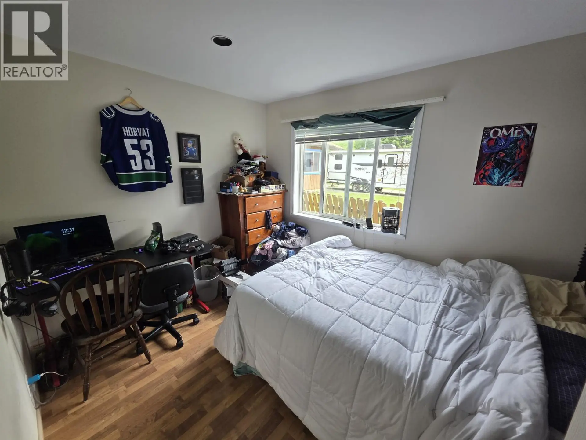 4932 GRAHAM AVENUE - Image 12