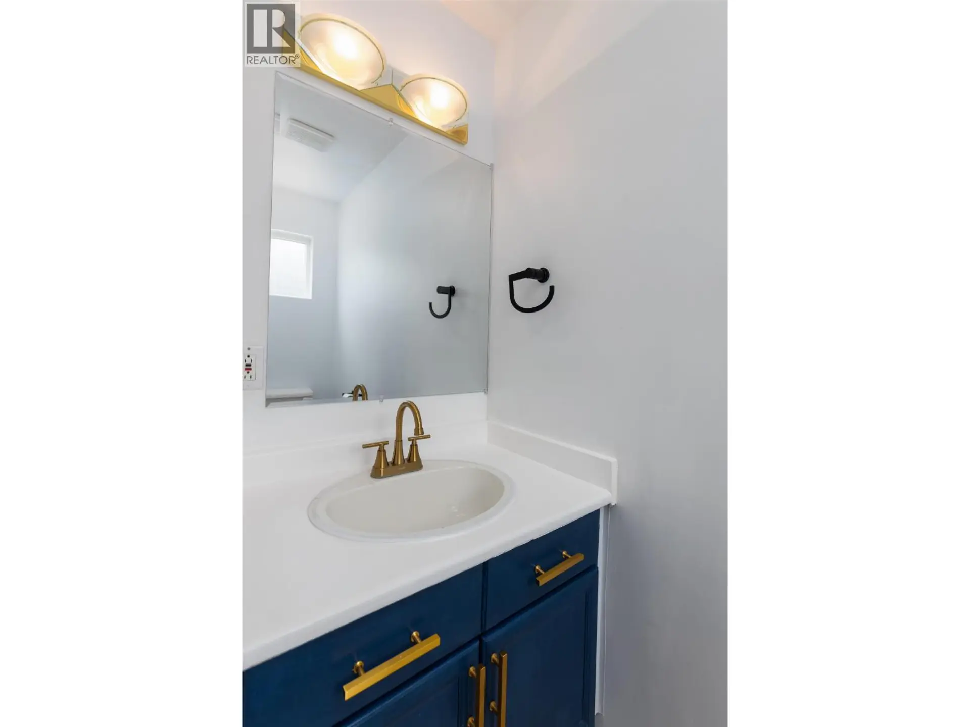 #101 4822 LAZELLE AVENUE - Image 4