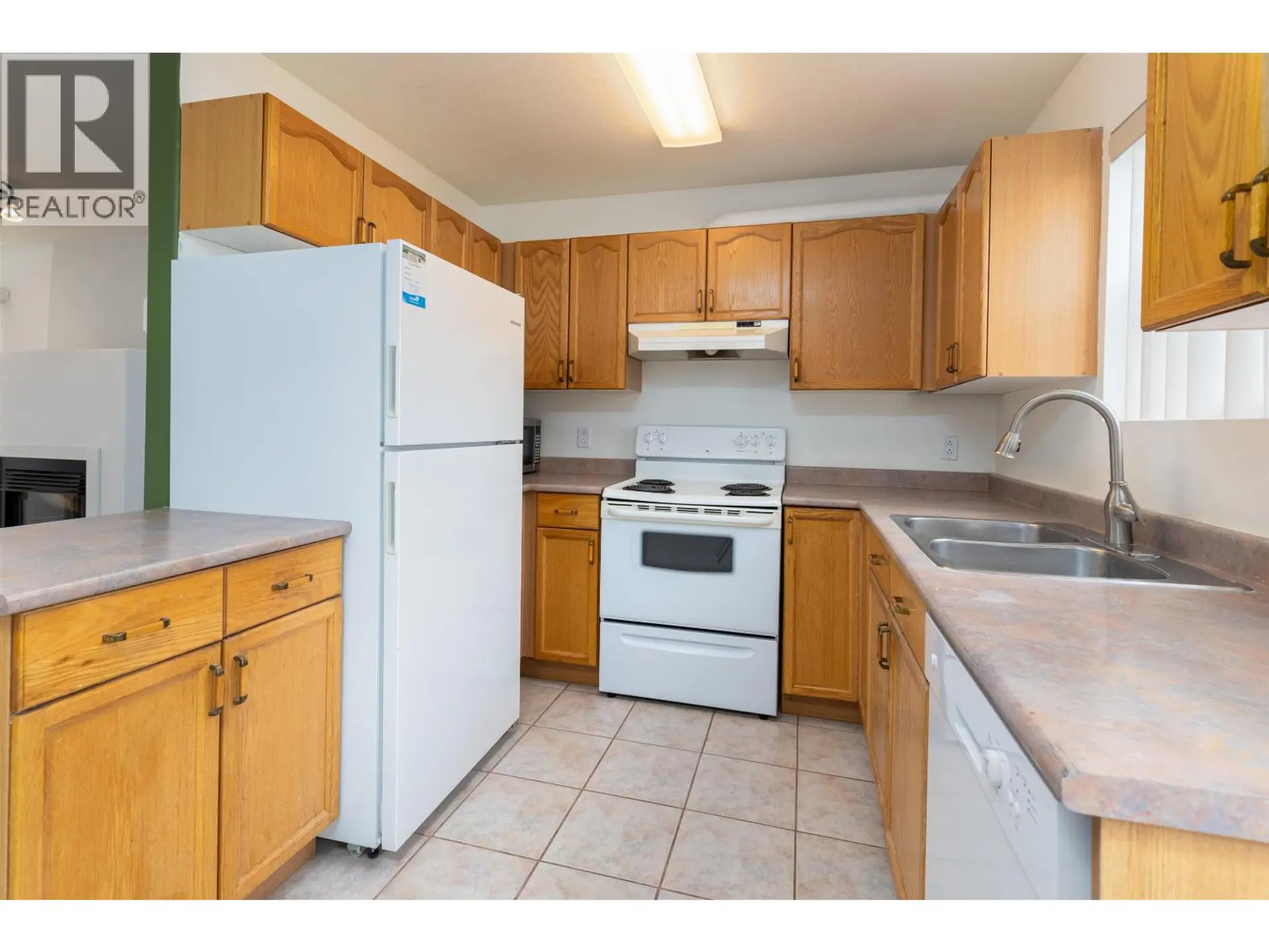 #101 4822 LAZELLE AVENUE - Image 5