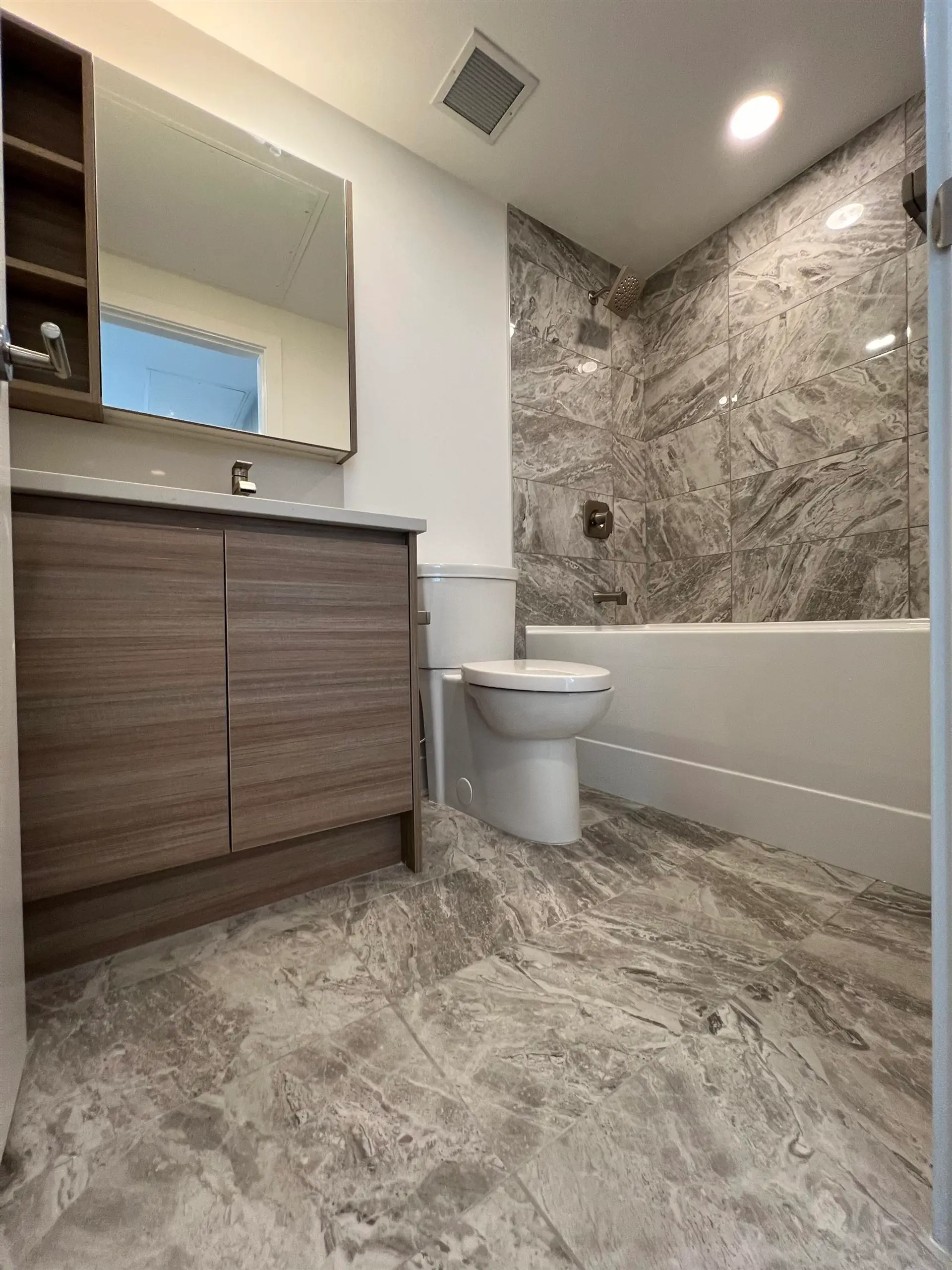 #1902 4433 Alaska Street - Image 11