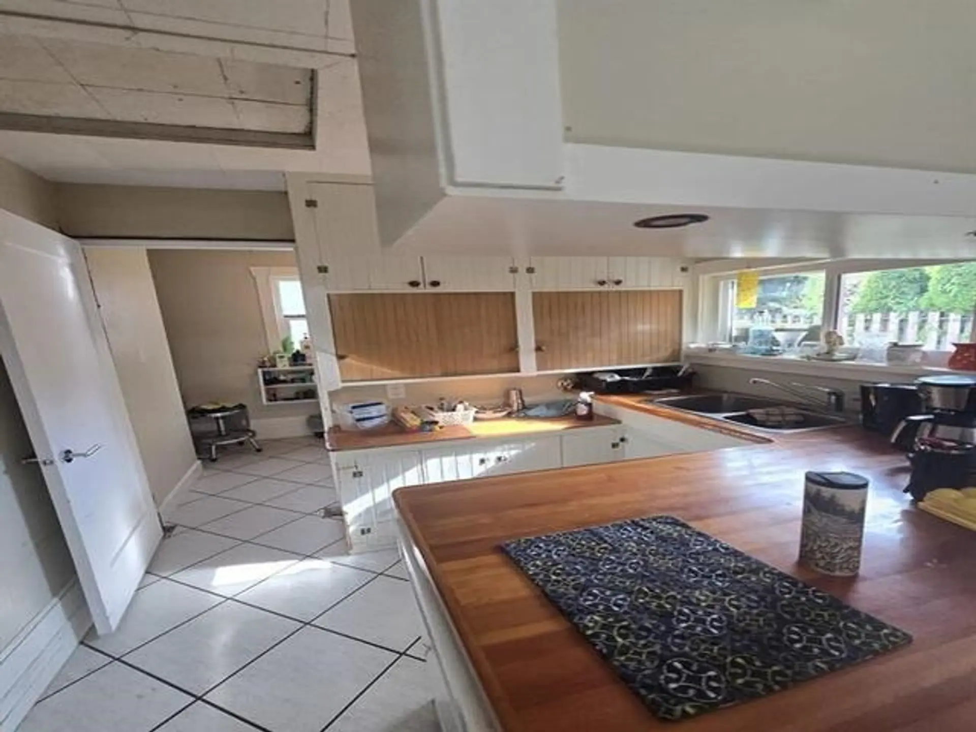 9445 Nowell Street - Image 6