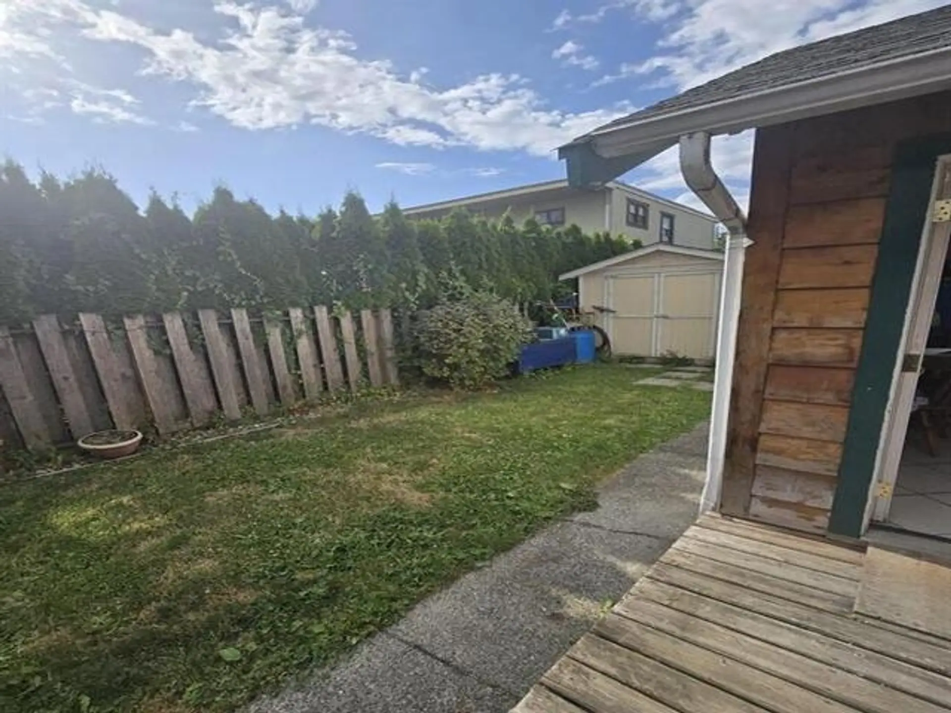 9445 Nowell Street - Image 9