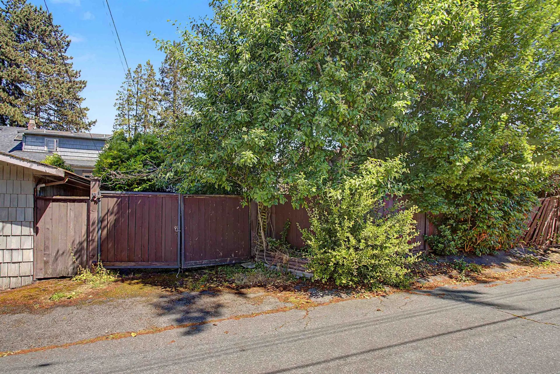2812 W 33rd Avenue - Image 3