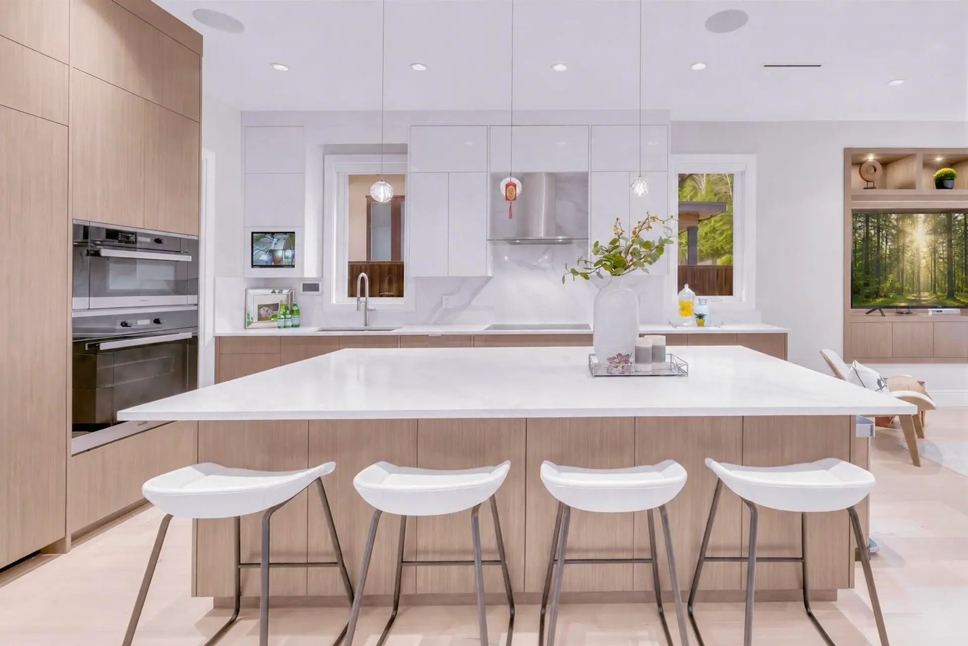 Property at 31 Glenmore Drive, West Vancouver, BC