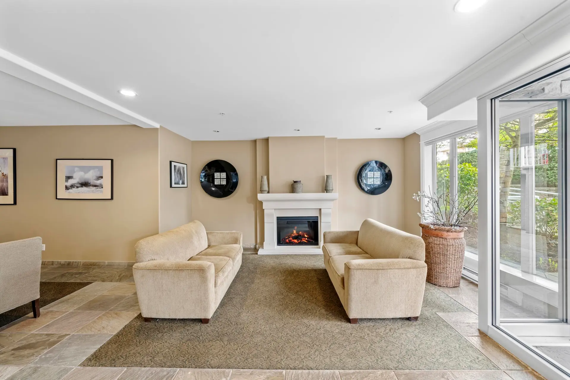 #102 15164 Prospect Avenue - Image 6