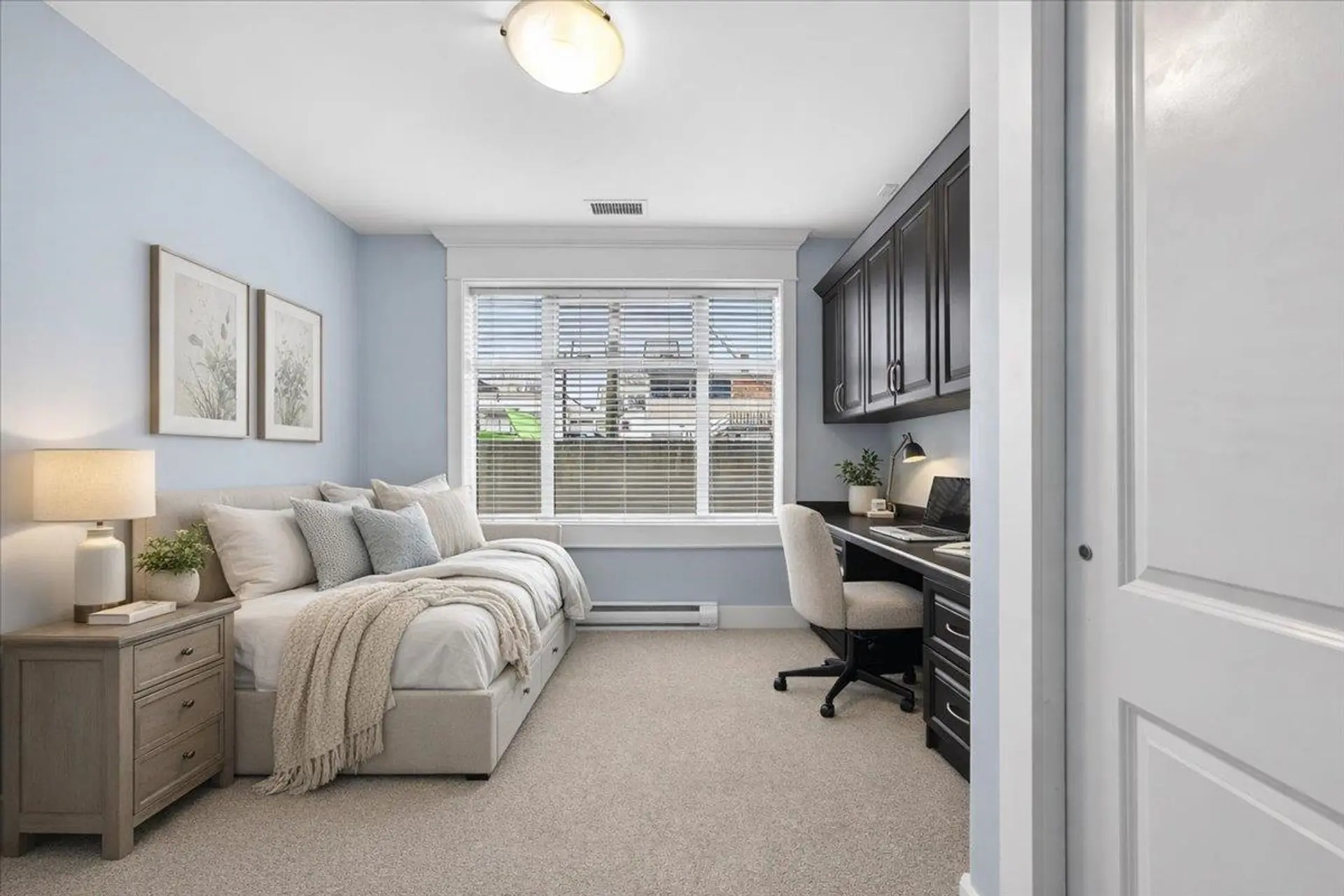 #102 15164 Prospect Avenue - Image 9