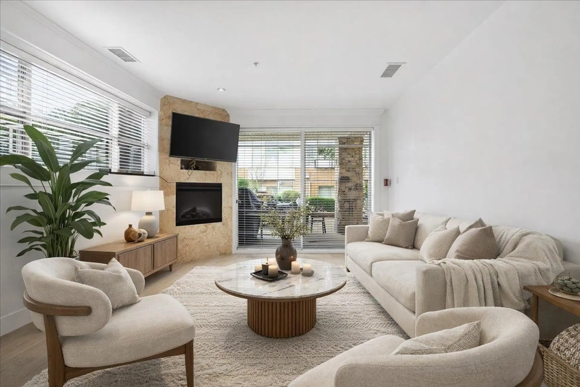 #102 15164 Prospect Avenue - Image 14