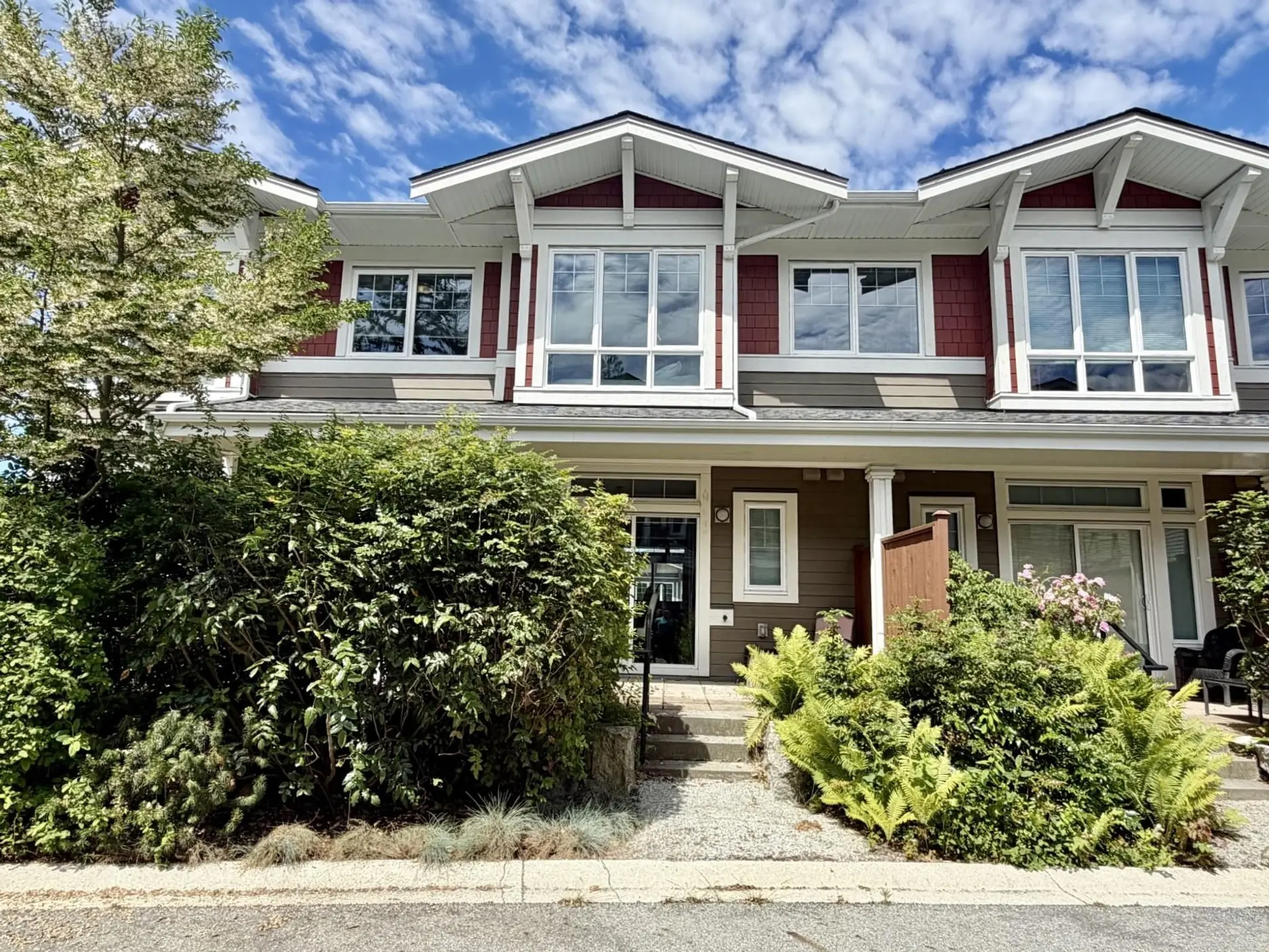 Property at 5956 Beachgate Lane, Sechelt, BC