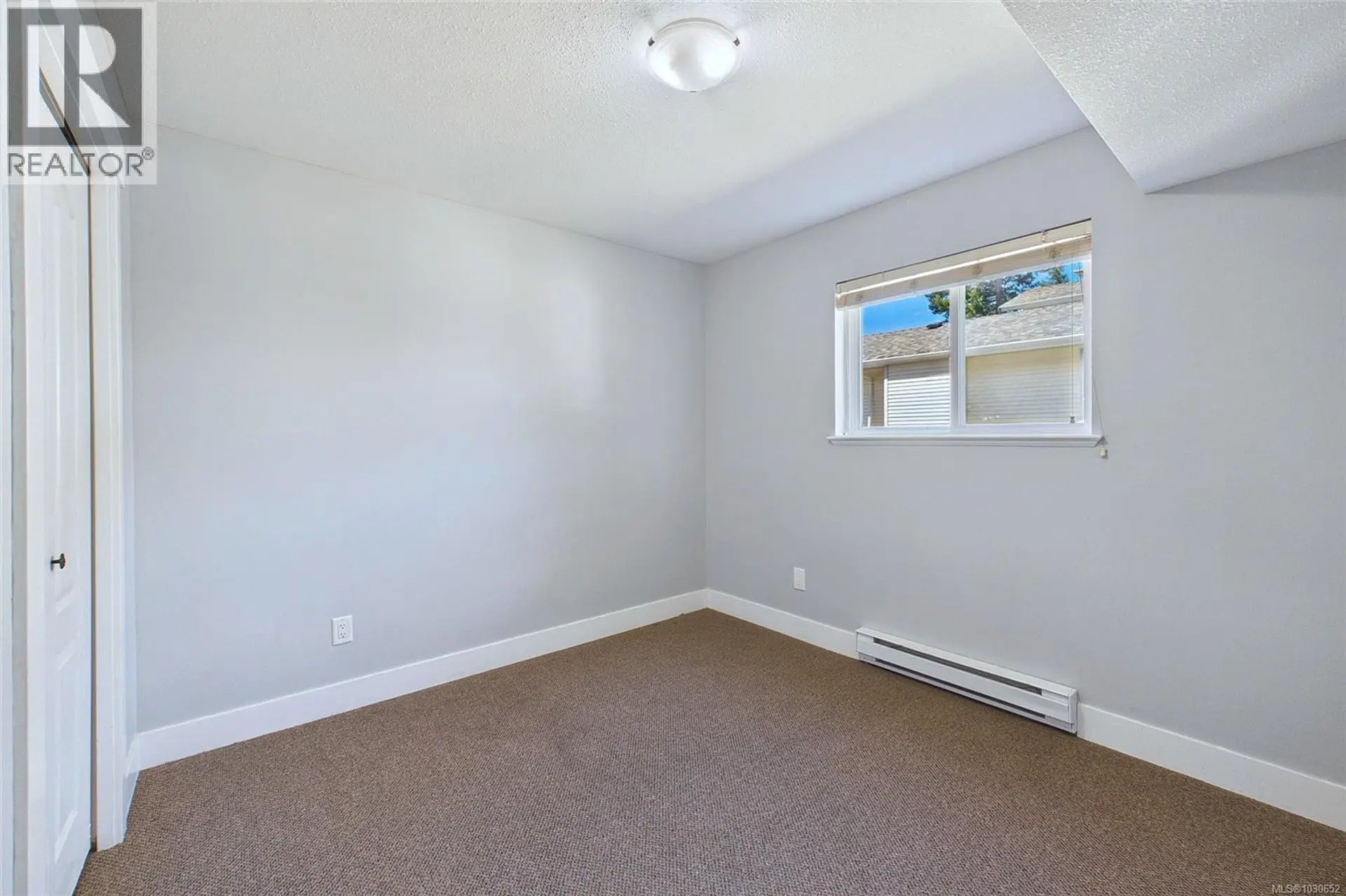 Property at 754 Southland Way, Nanaimo, BC