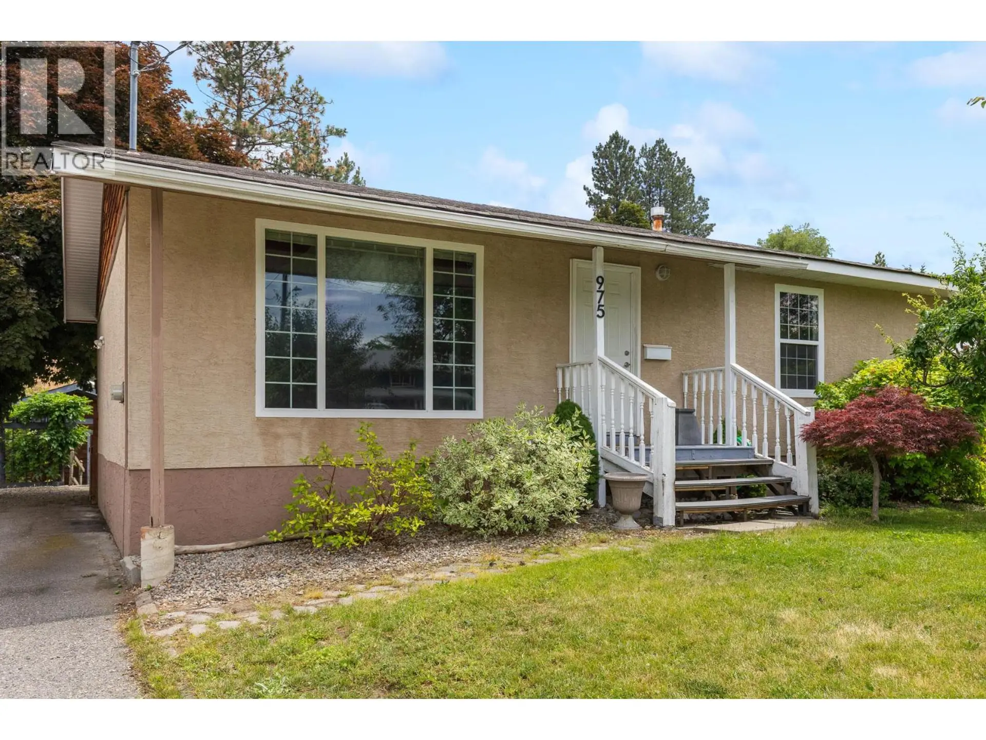 Property at 975 Neptune Road, Kelowna, BC