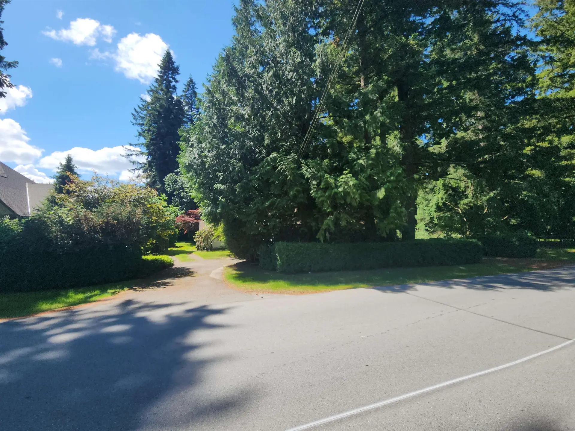20176 28 Avenue - Image 11