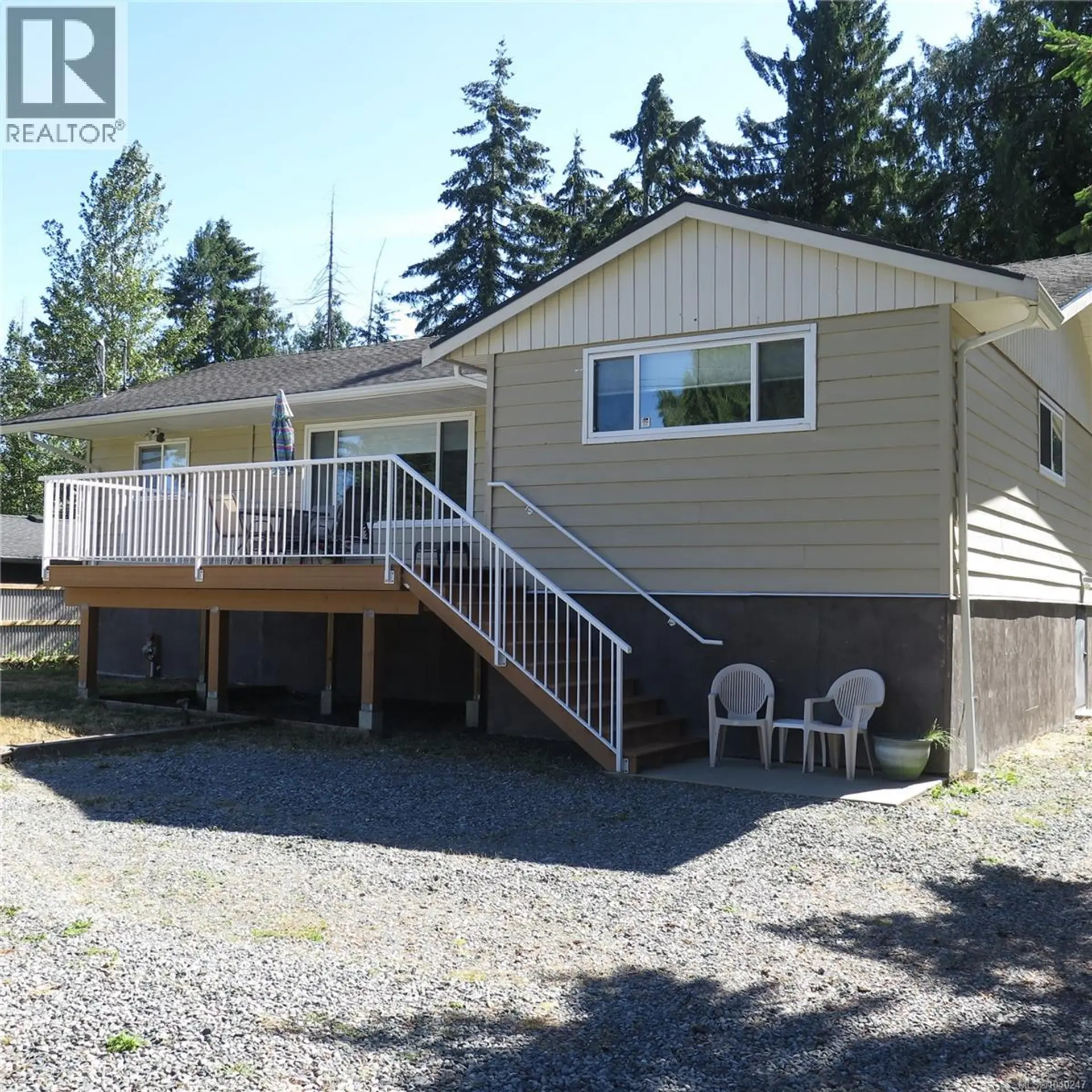 Property at 2128 Thomas Park Dr, Nanaimo, BC