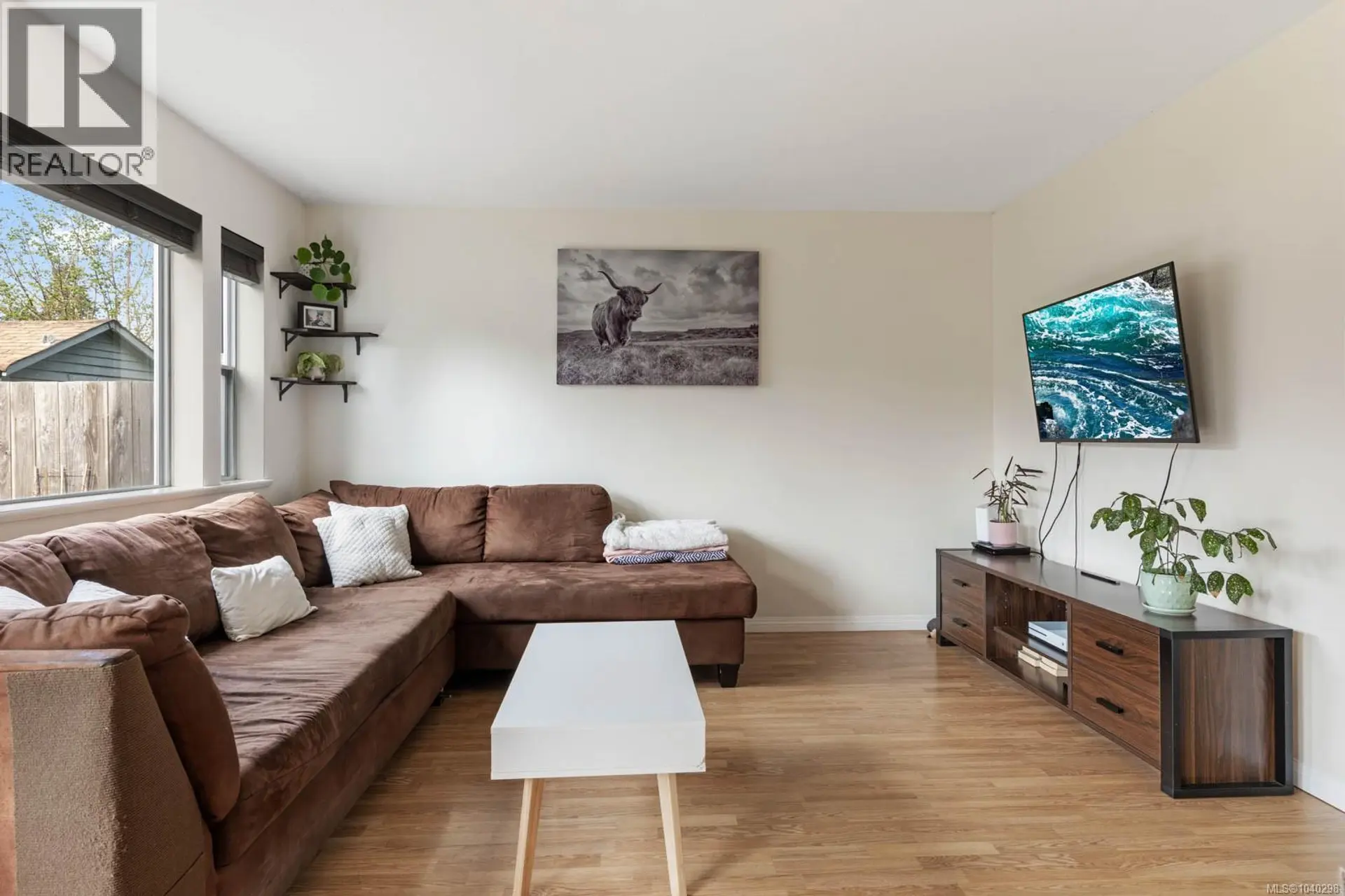 Property at #B 345 Menzies Ave, Courtenay, BC