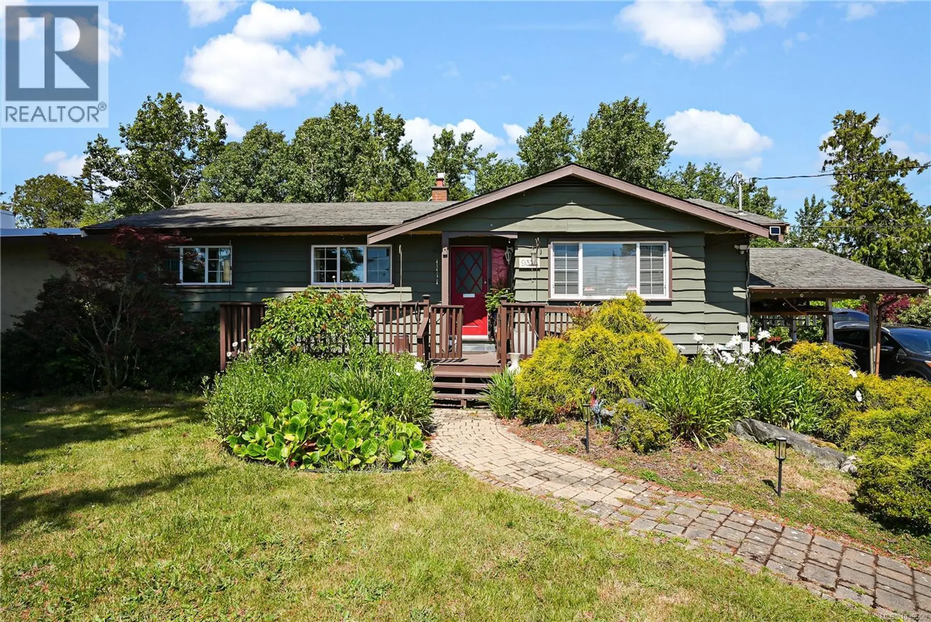 Property at 9376 Maryland Dr, Sidney, BC