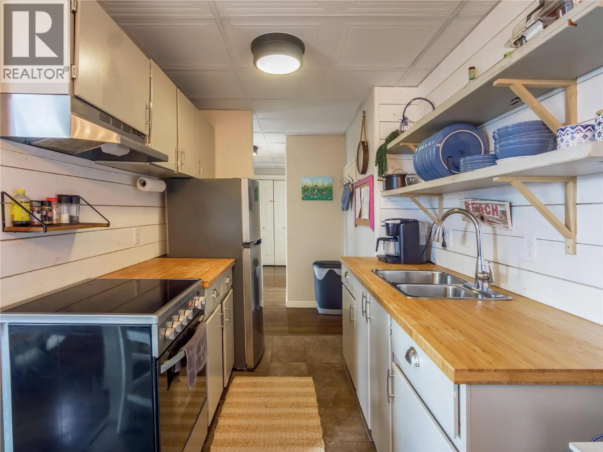 #301 922 Dynes Avenue - Image 7