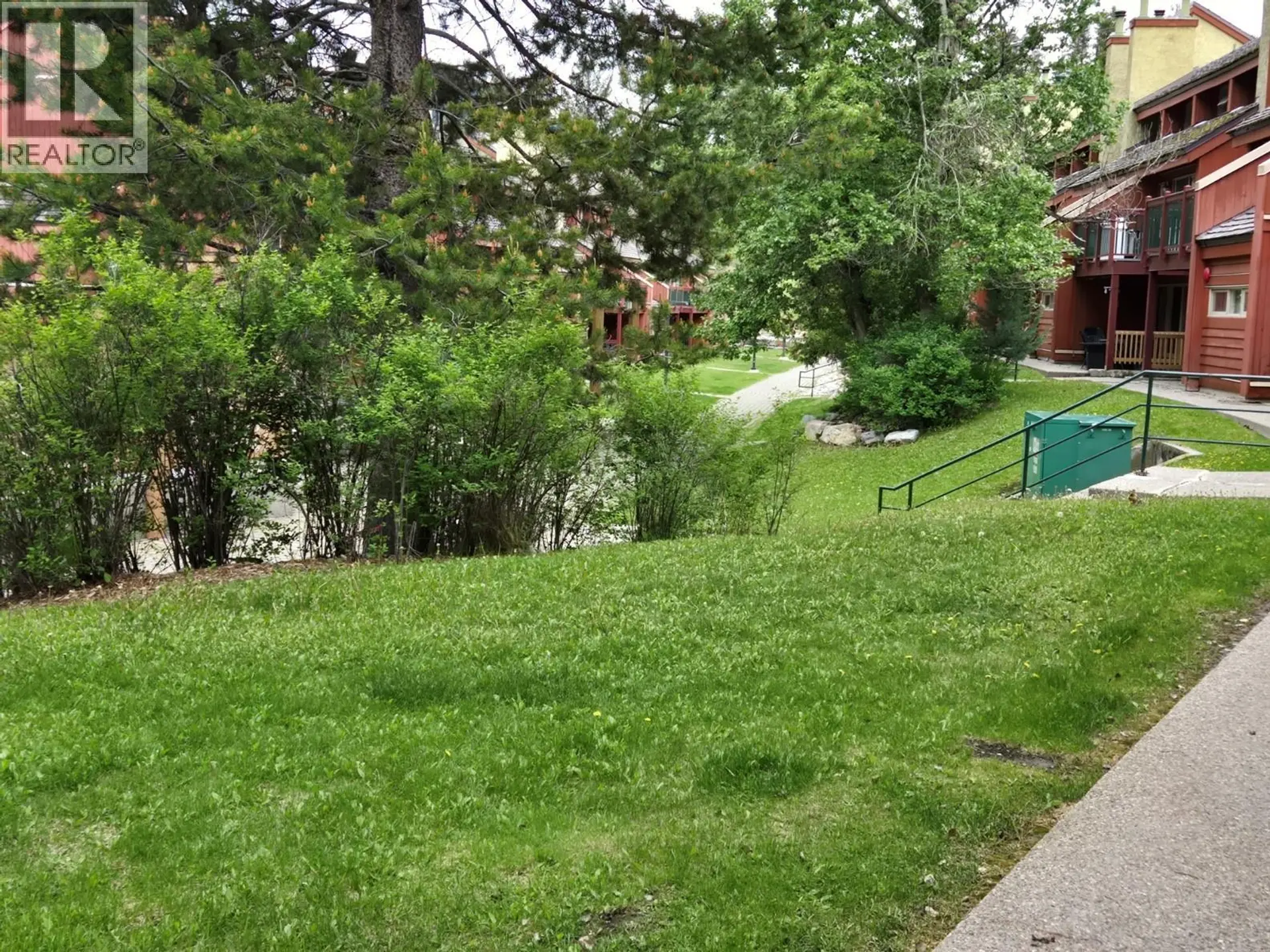 #908 2030 Panorama Drive - Image 3