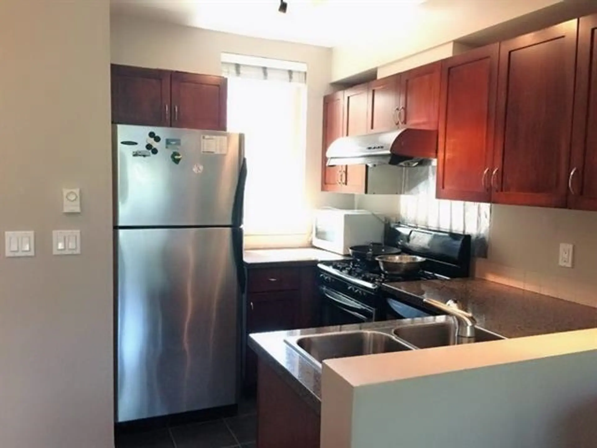 #35 638 W 6th Avenue - Image 6