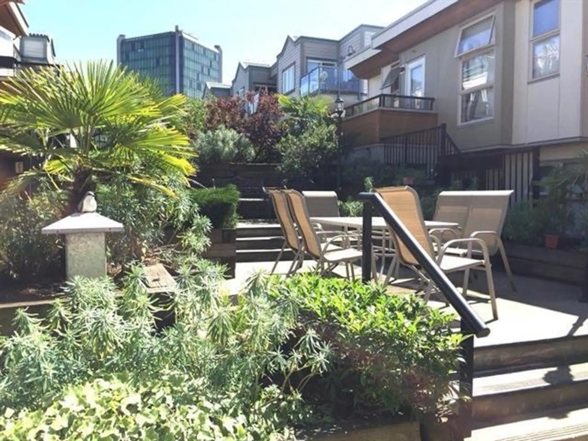 #35 638 W 6th Avenue - Image 4